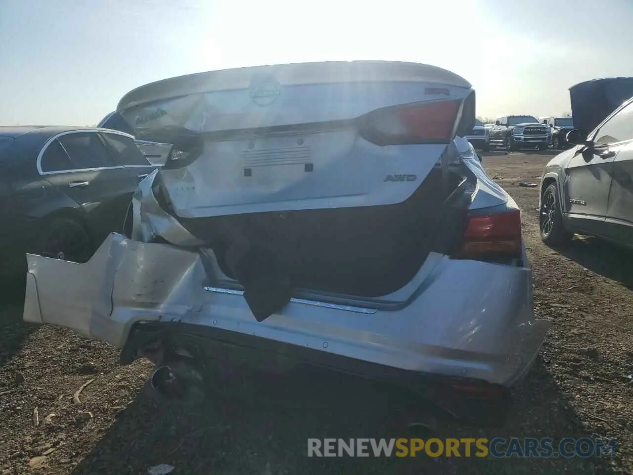 6 fotografías del automóvil dañado 1N4BL4CWXPN358877 NISSAN ALTIMA 2023