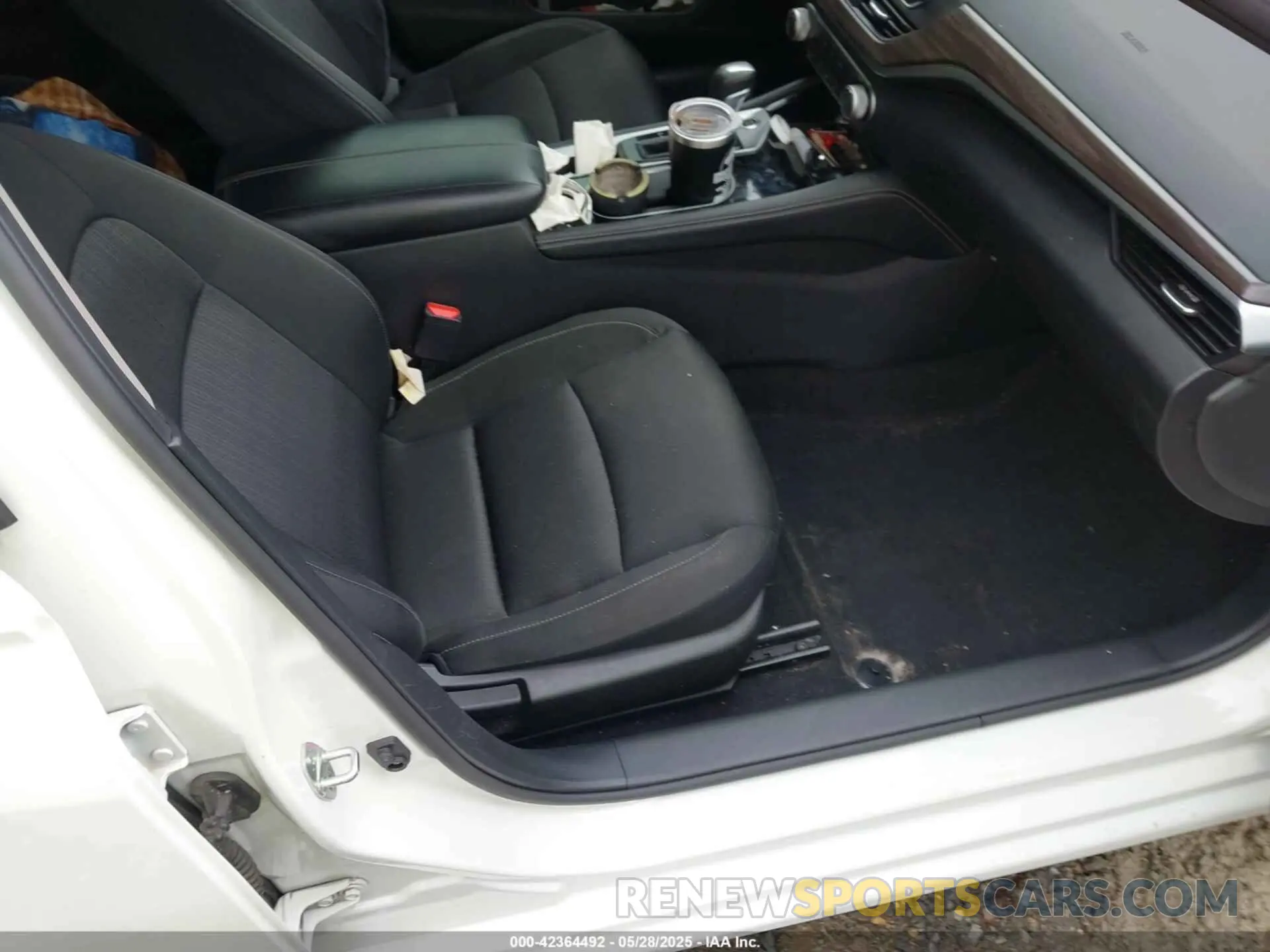 5 fotografías del automóvil dañado 1N4BL4DV0PN350714 NISSAN ALTIMA 2023