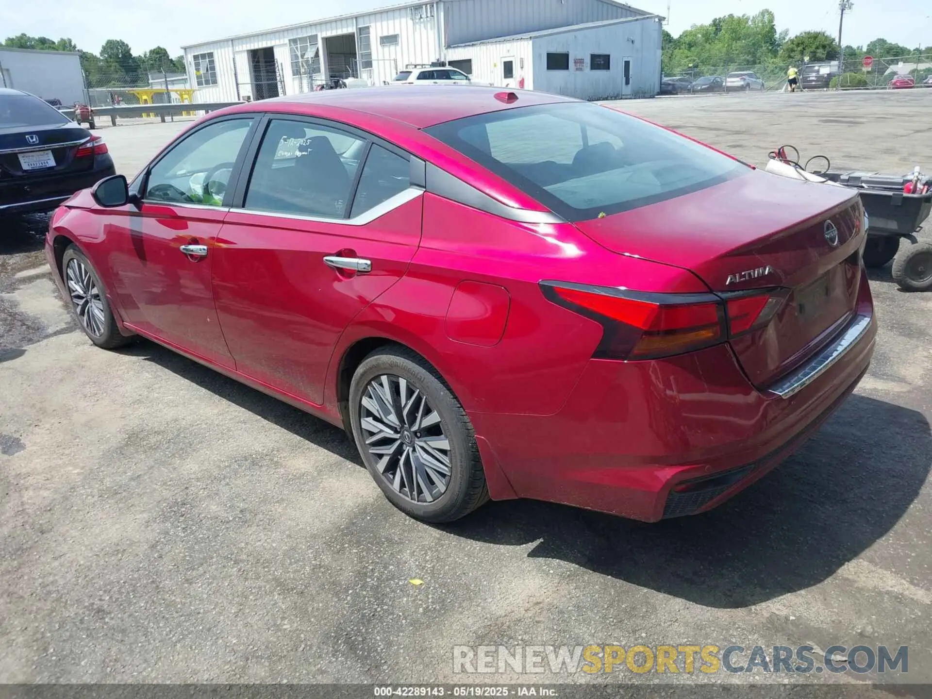 3 fotografías del automóvil dañado 1N4BL4DV0PN396253 NISSAN ALTIMA 2023
