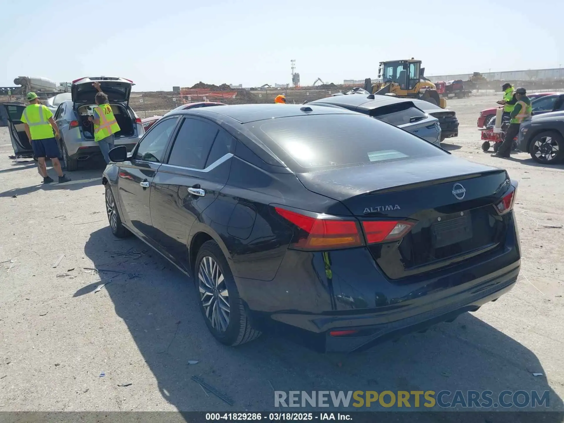 3 fotografías del automóvil dañado 1N4BL4DV1PN318399 NISSAN ALTIMA 2023