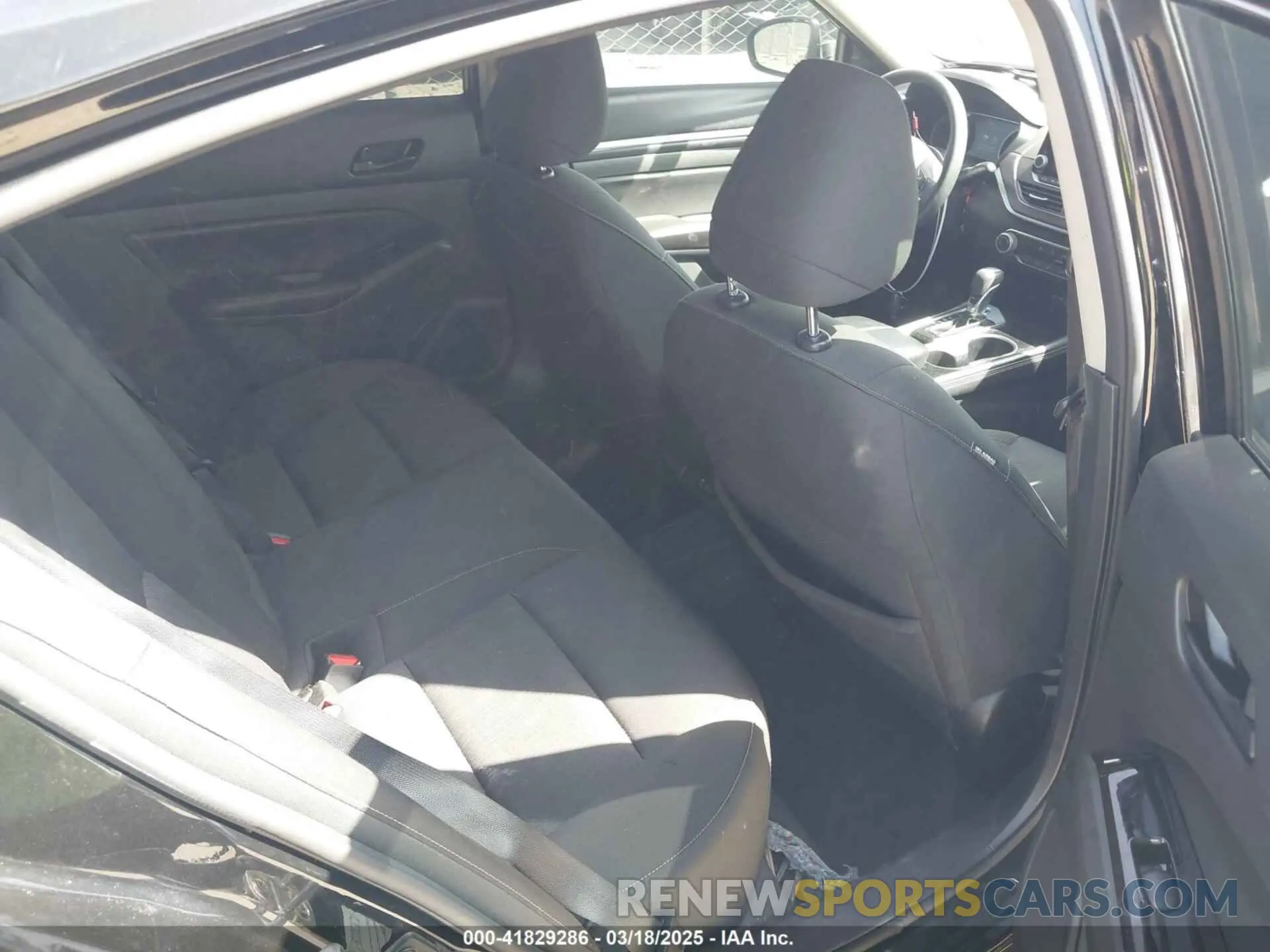 8 fotografías del automóvil dañado 1N4BL4DV1PN318399 NISSAN ALTIMA 2023