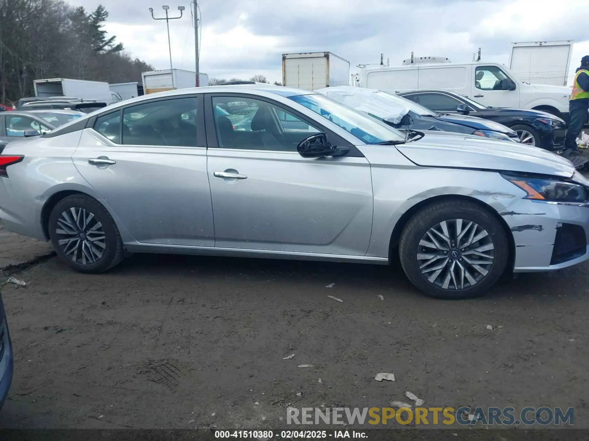 13 fotografías del automóvil dañado 1N4BL4DV1PN367702 NISSAN ALTIMA 2023
