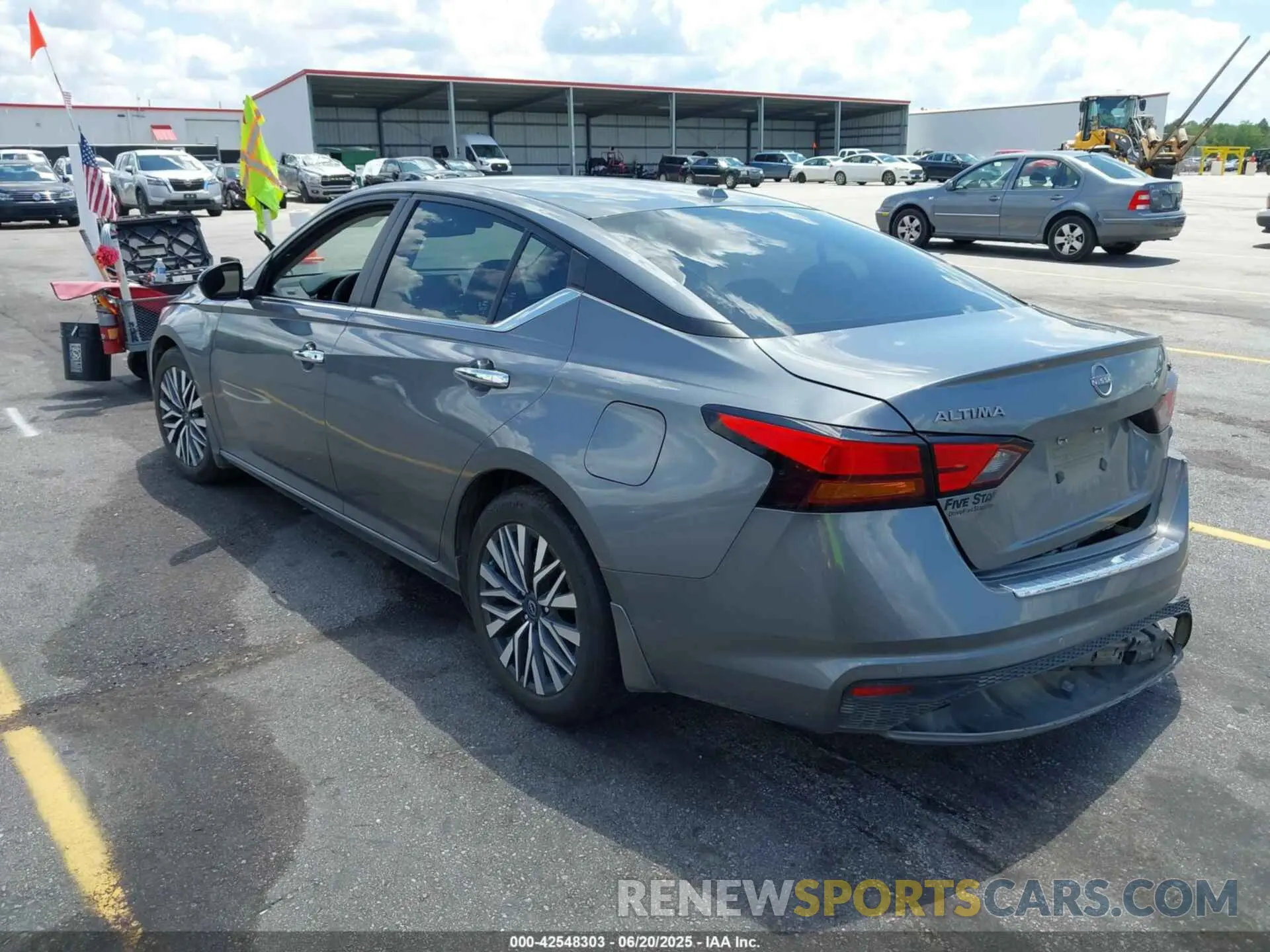 3 fotografías del automóvil dañado 1N4BL4DV1PN397380 NISSAN ALTIMA 2023