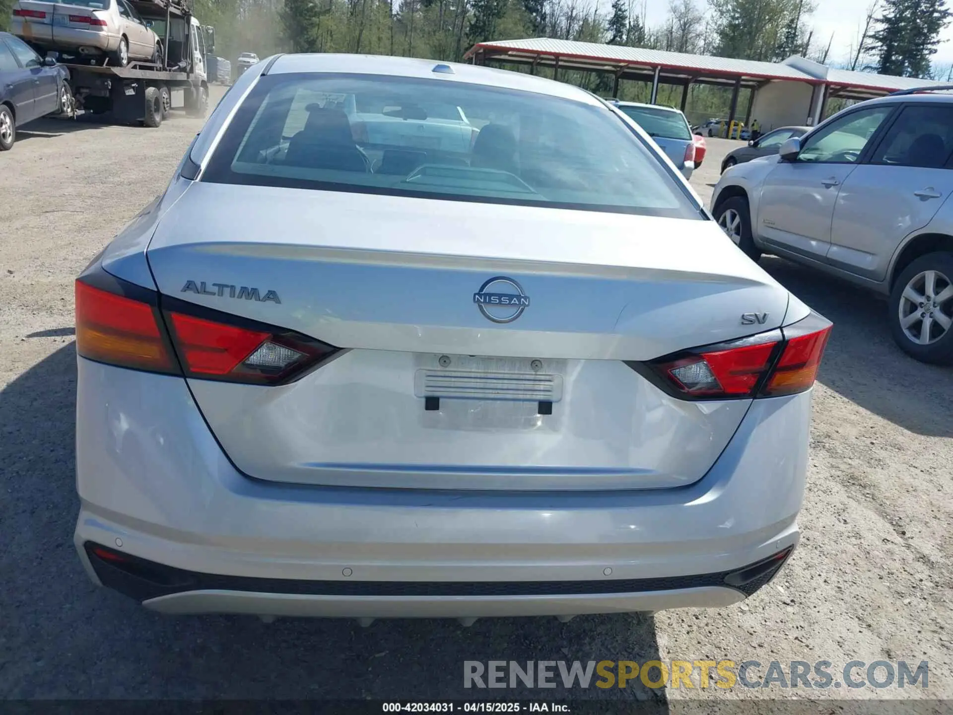 17 fotografías del automóvil dañado 1N4BL4DV2PN365196 NISSAN ALTIMA 2023