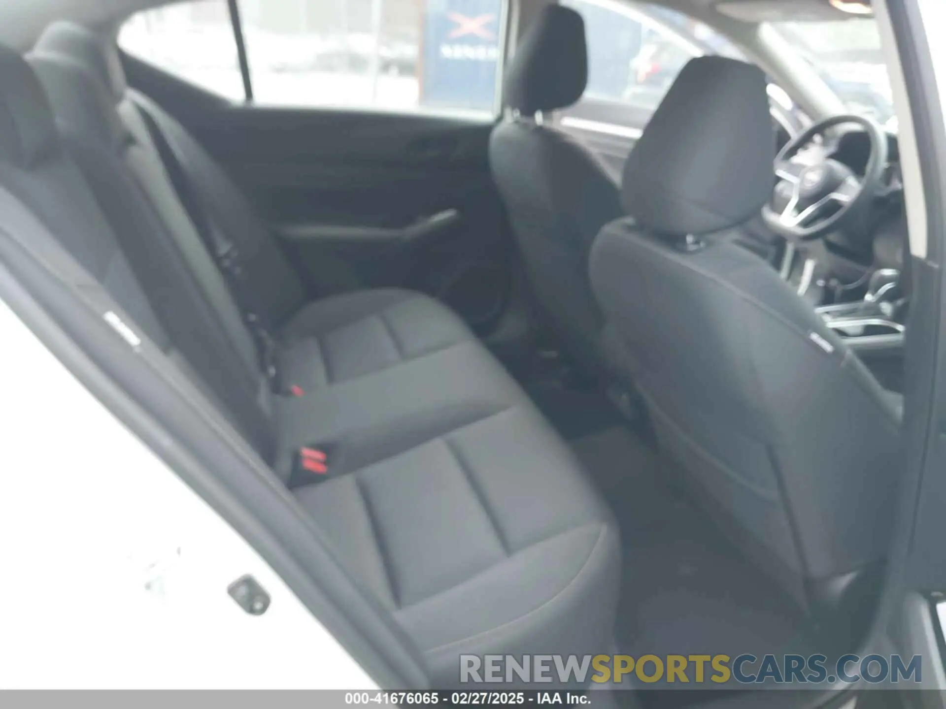 8 fotografías del automóvil dañado 1N4BL4DV2PN380944 NISSAN ALTIMA 2023