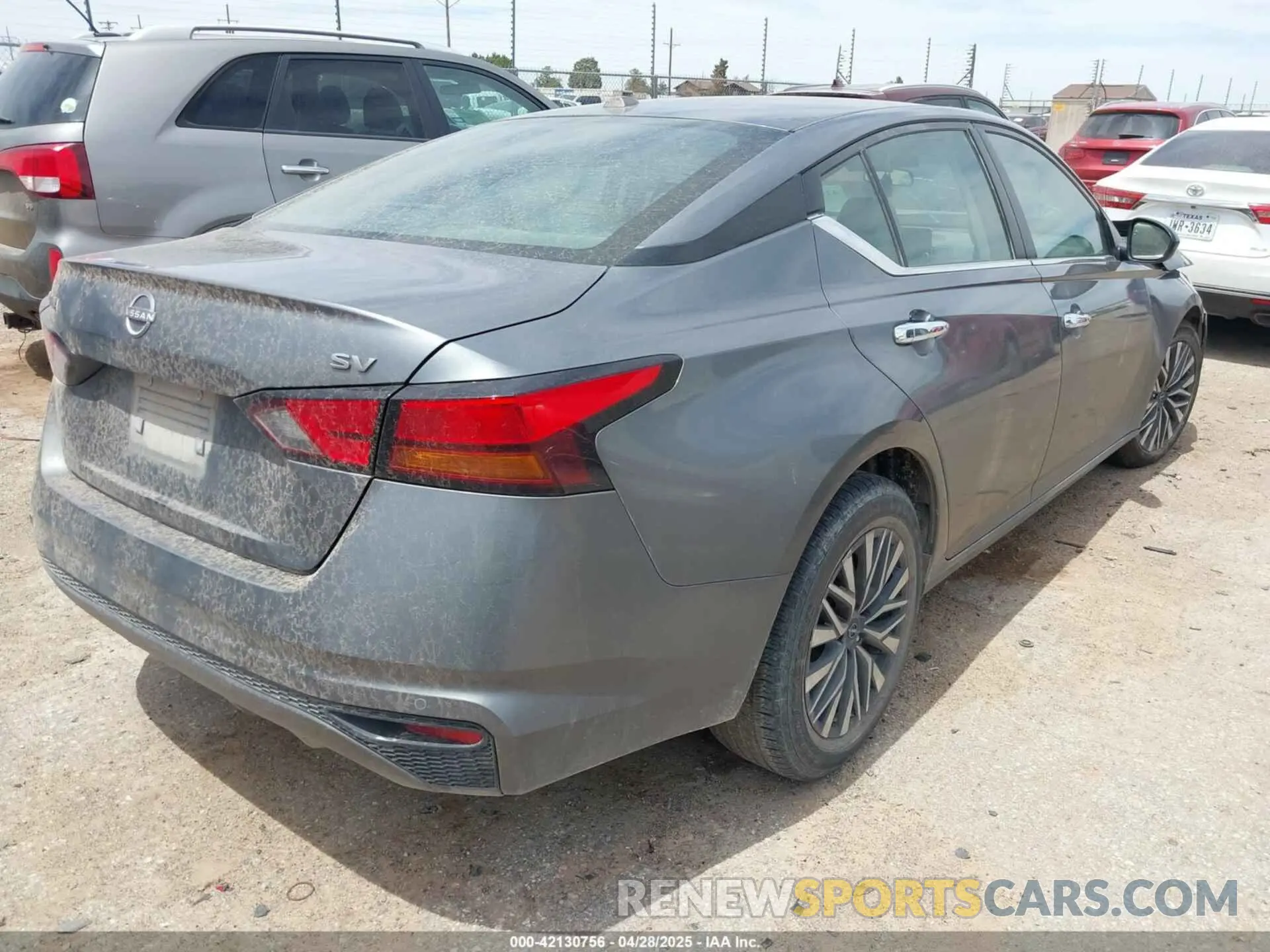 4 fotografías del automóvil dañado 1N4BL4DV3PN317528 NISSAN ALTIMA 2023