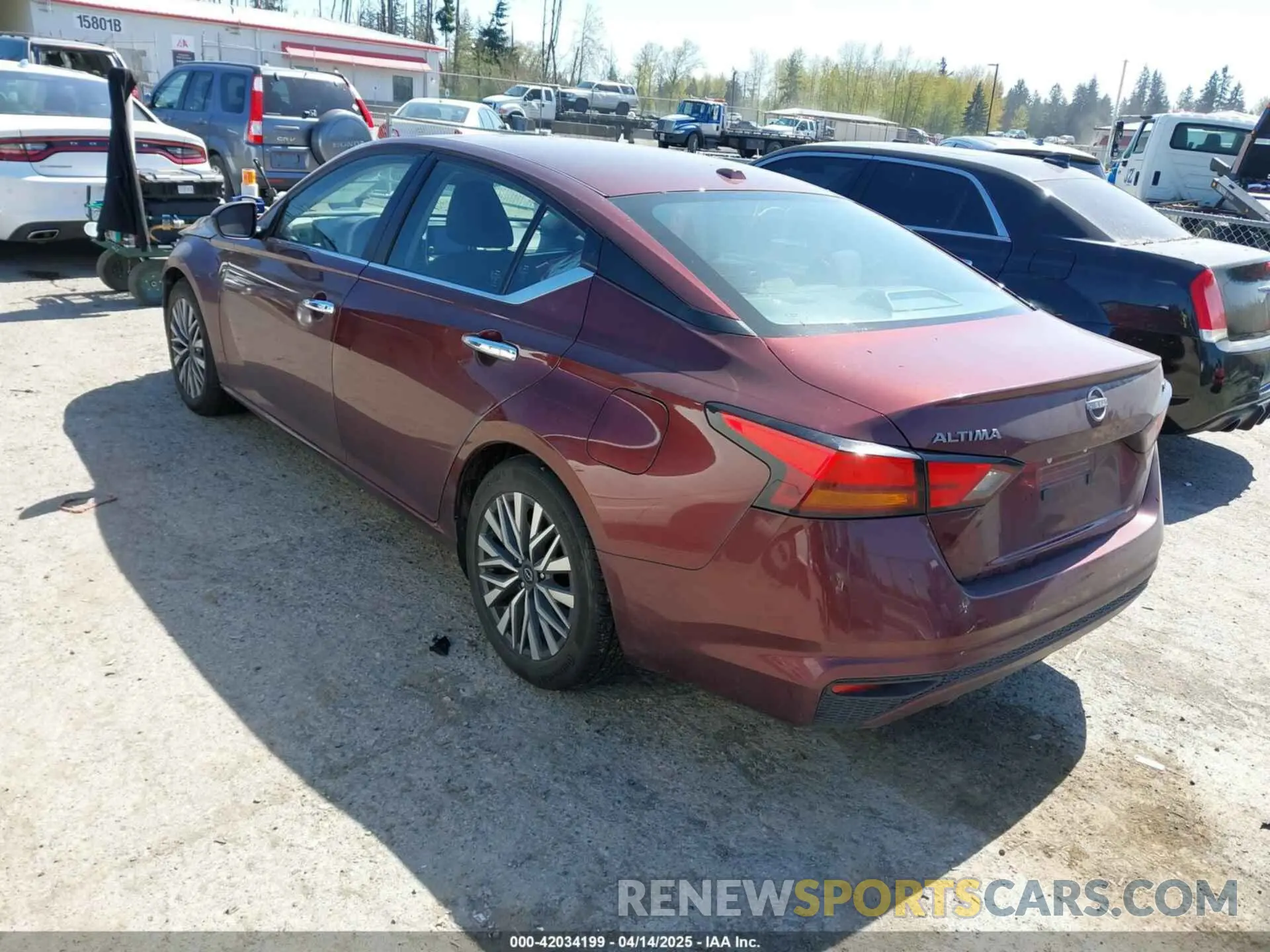 3 fotografías del automóvil dañado 1N4BL4DV3PN361075 NISSAN ALTIMA 2023