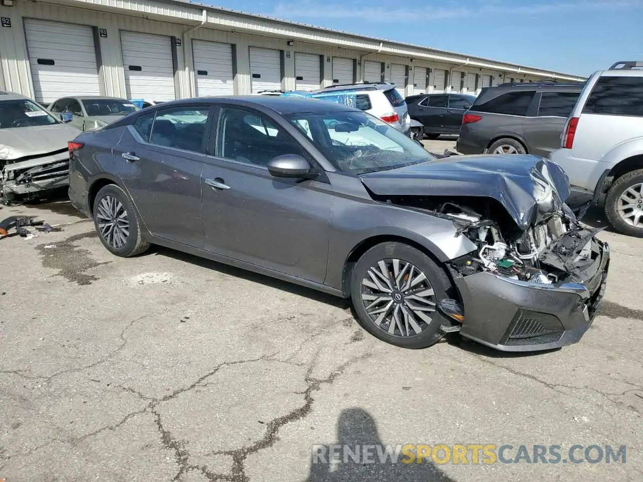 4 fotografías del automóvil dañado 1N4BL4DV3PN377177 NISSAN ALTIMA 2023