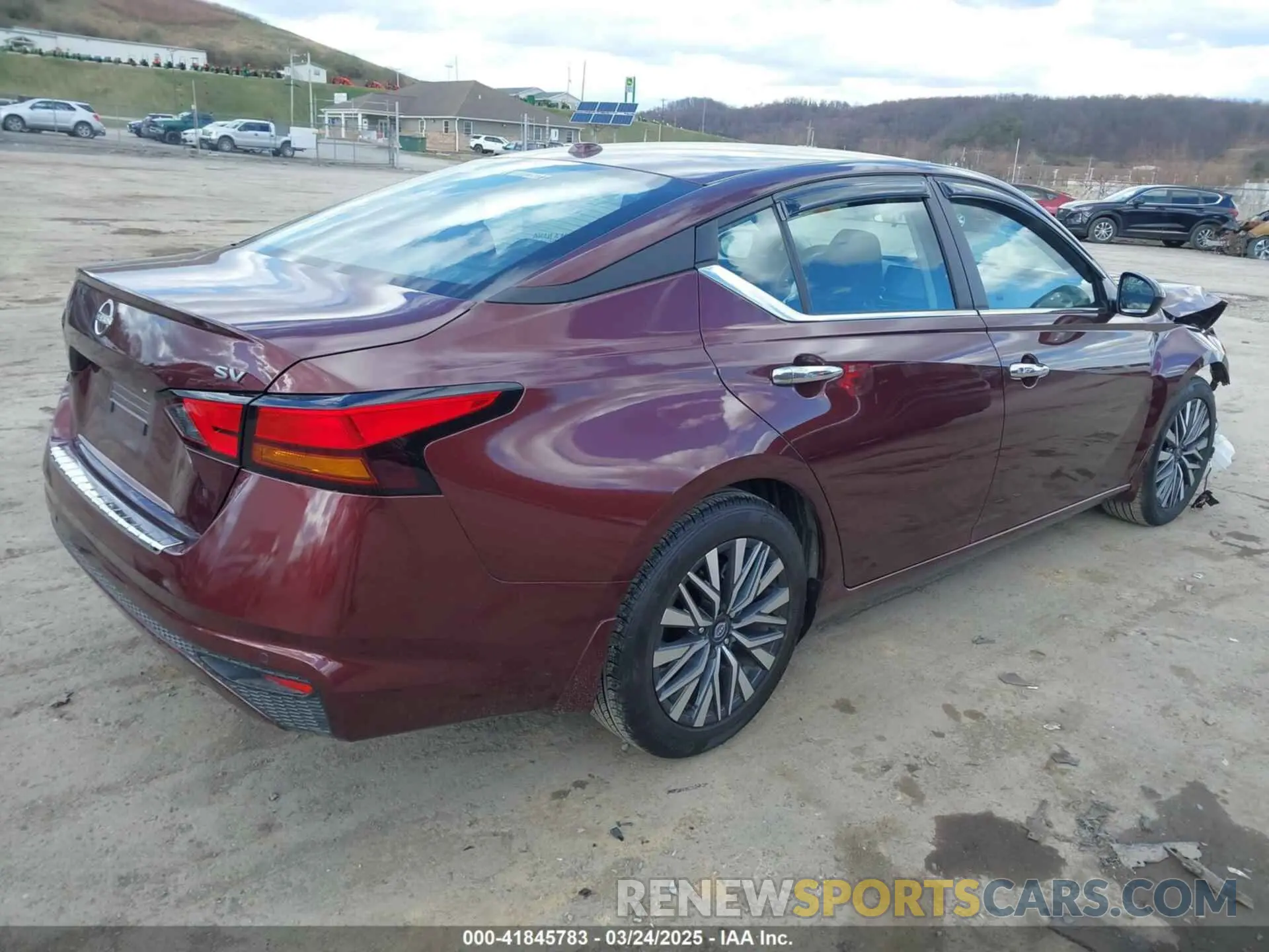 4 fotografías del automóvil dañado 1N4BL4DV3PN379317 NISSAN ALTIMA 2023
