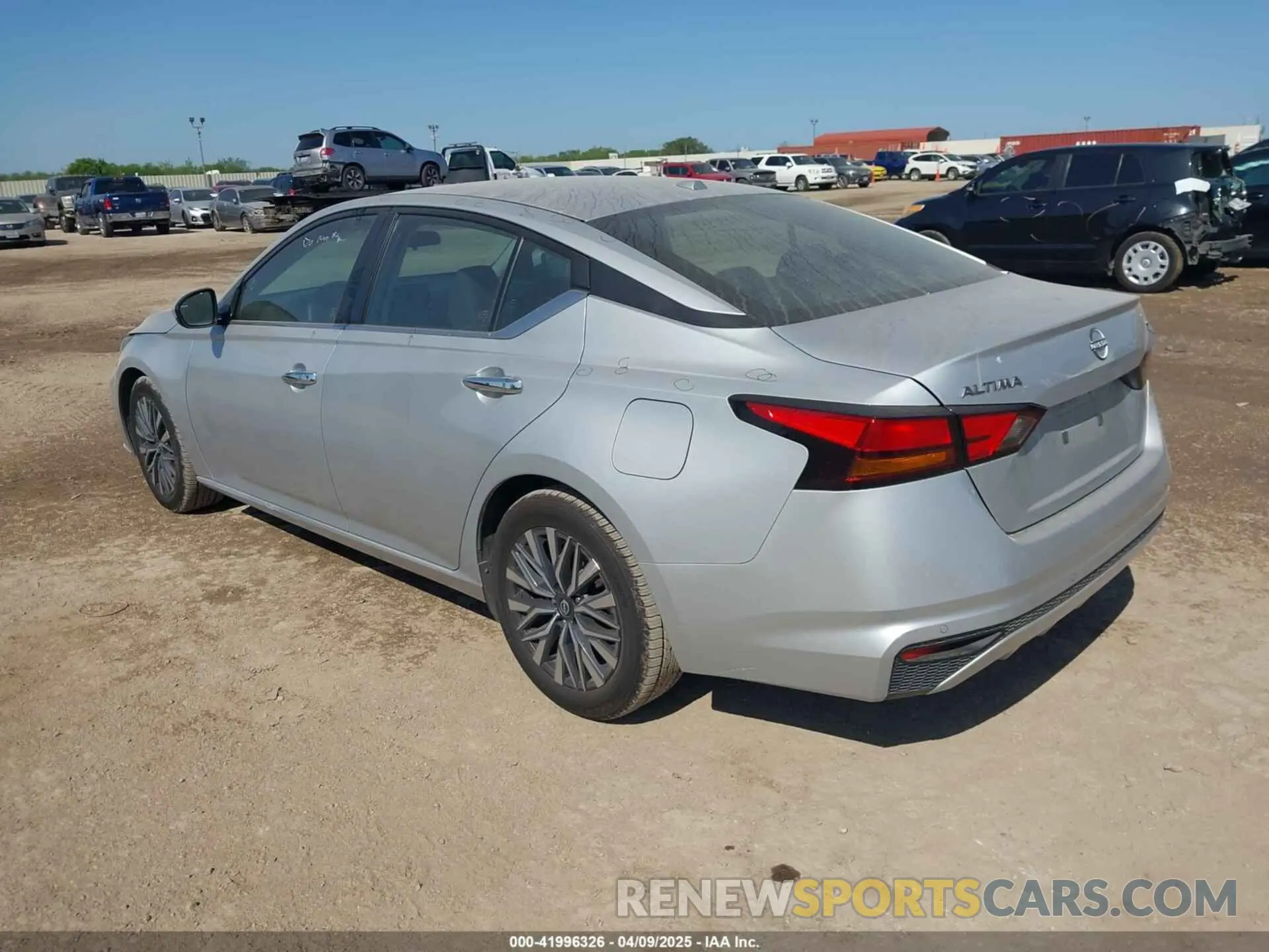 3 fotografías del automóvil dañado 1N4BL4DV3PN384680 NISSAN ALTIMA 2023