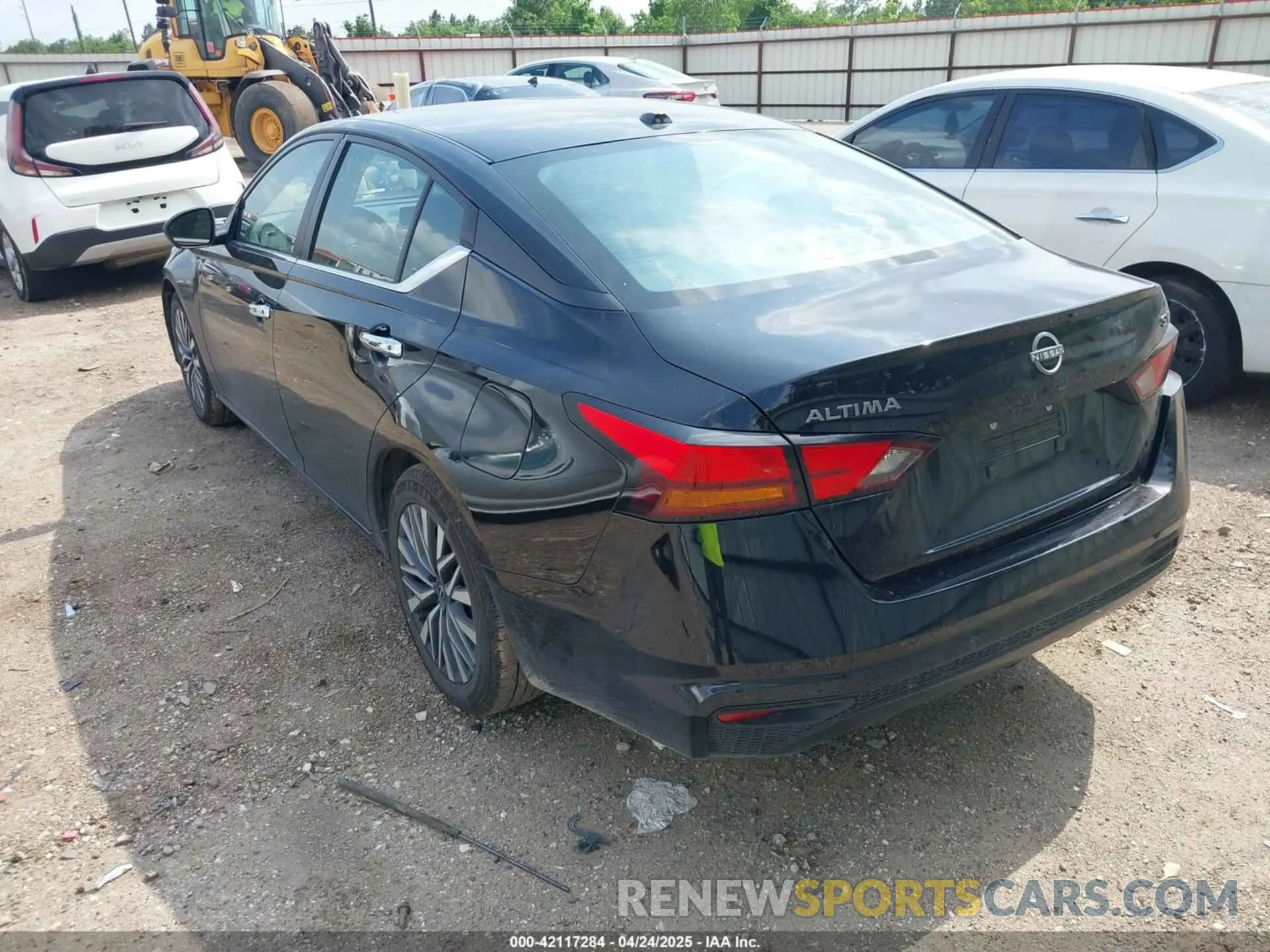 3 fotografías del automóvil dañado 1N4BL4DV3PN389071 NISSAN ALTIMA 2023