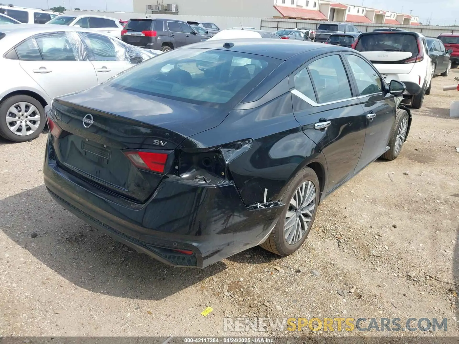 4 fotografías del automóvil dañado 1N4BL4DV3PN389071 NISSAN ALTIMA 2023