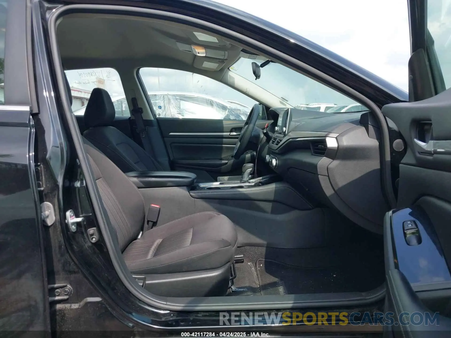 5 fotografías del automóvil dañado 1N4BL4DV3PN389071 NISSAN ALTIMA 2023