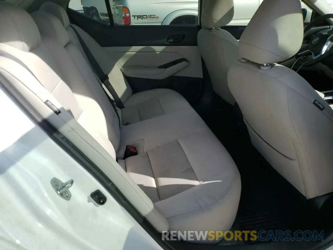 10 fotografías del automóvil dañado 1N4BL4DV4PN365345 NISSAN ALTIMA 2023