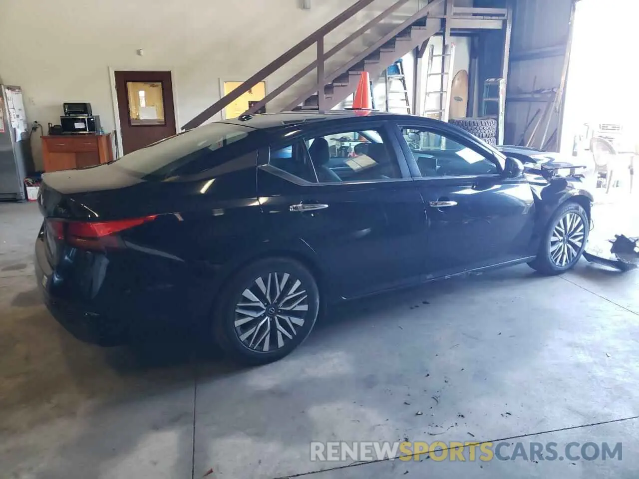 3 fotografías del automóvil dañado 1N4BL4DV5PN338591 NISSAN ALTIMA 2023