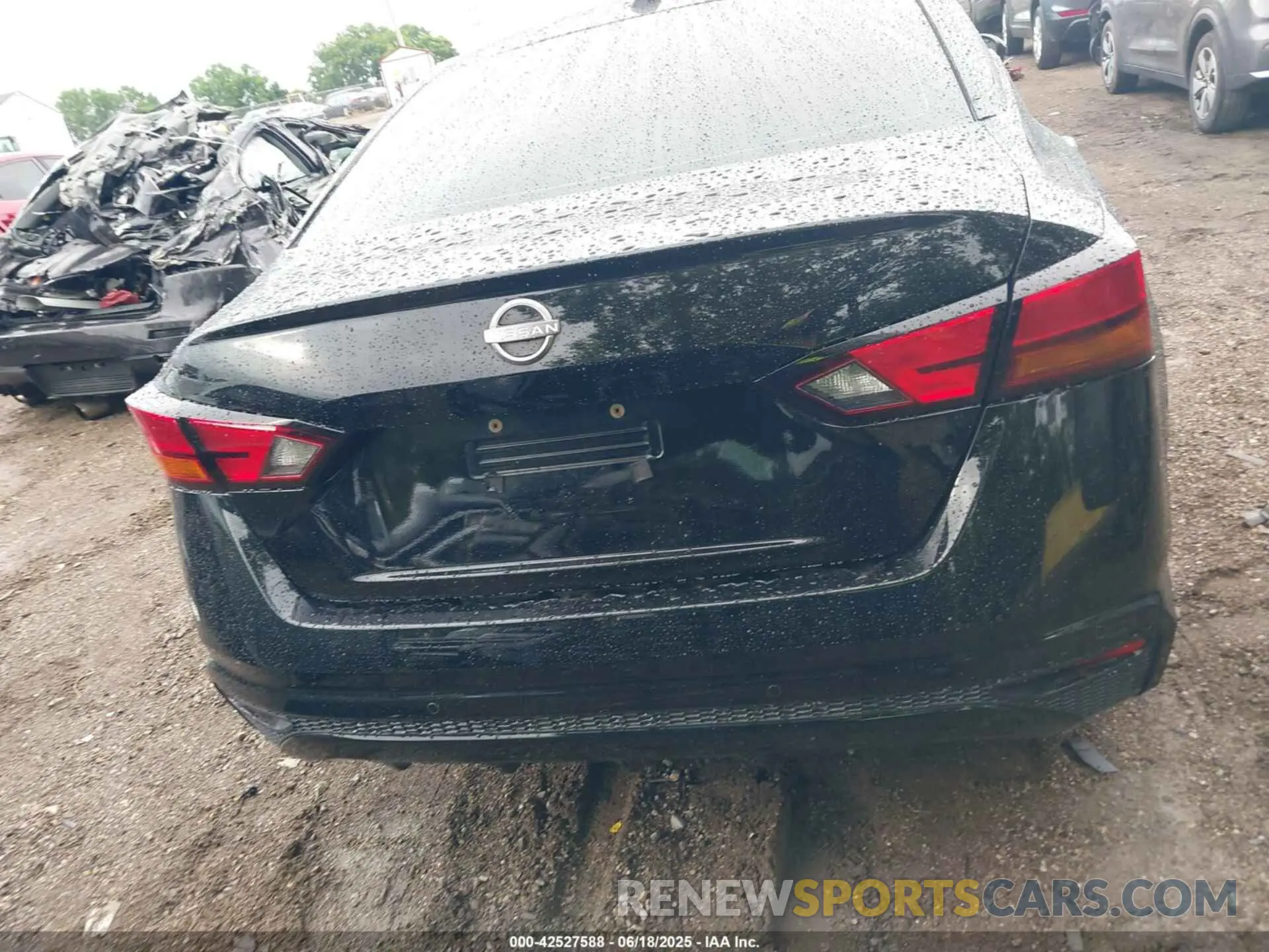 16 fotografías del automóvil dañado 1N4BL4DV5PN370800 NISSAN ALTIMA 2023