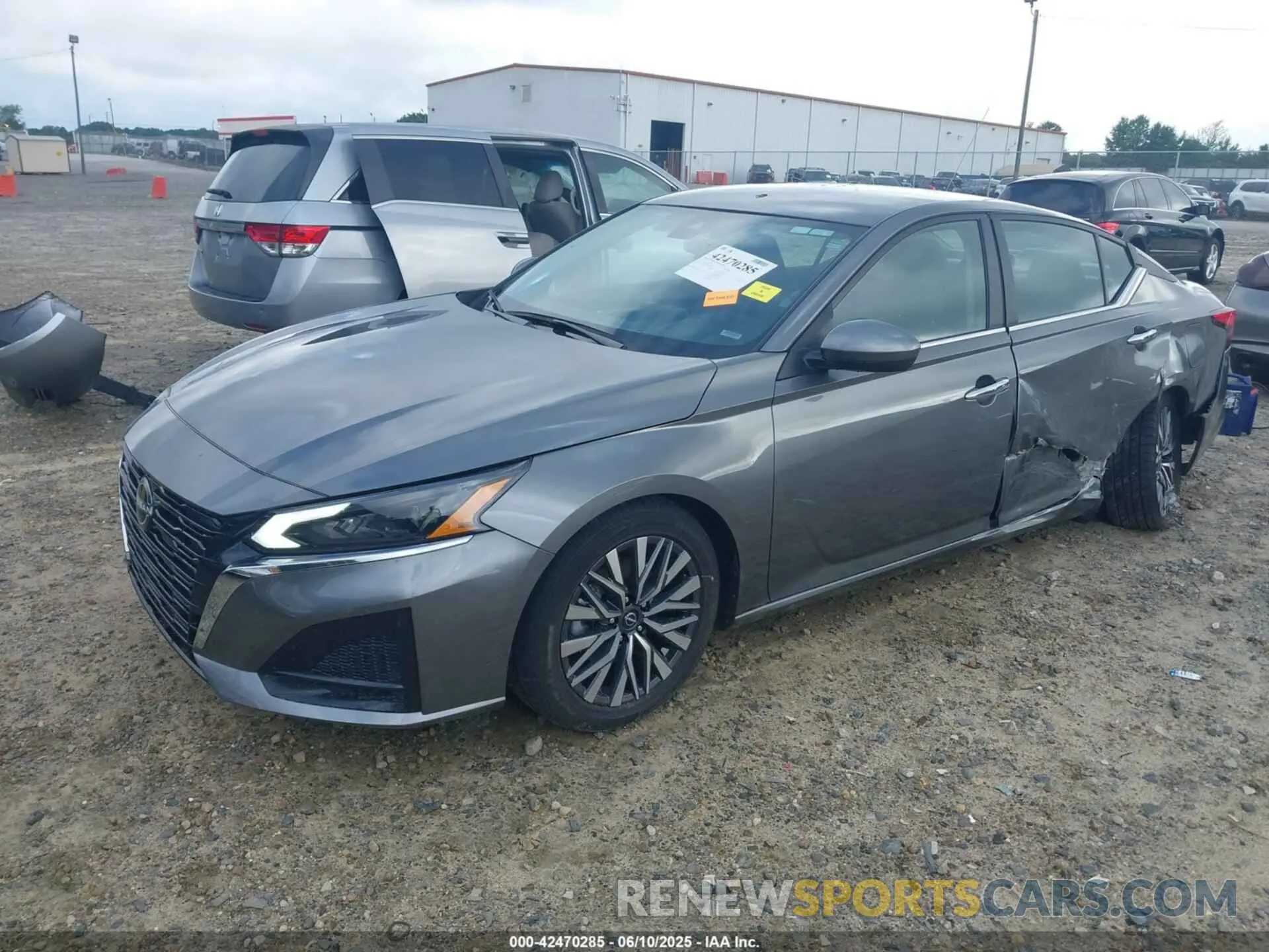 2 fotografías del automóvil dañado 1N4BL4DV5PN386768 NISSAN ALTIMA 2023