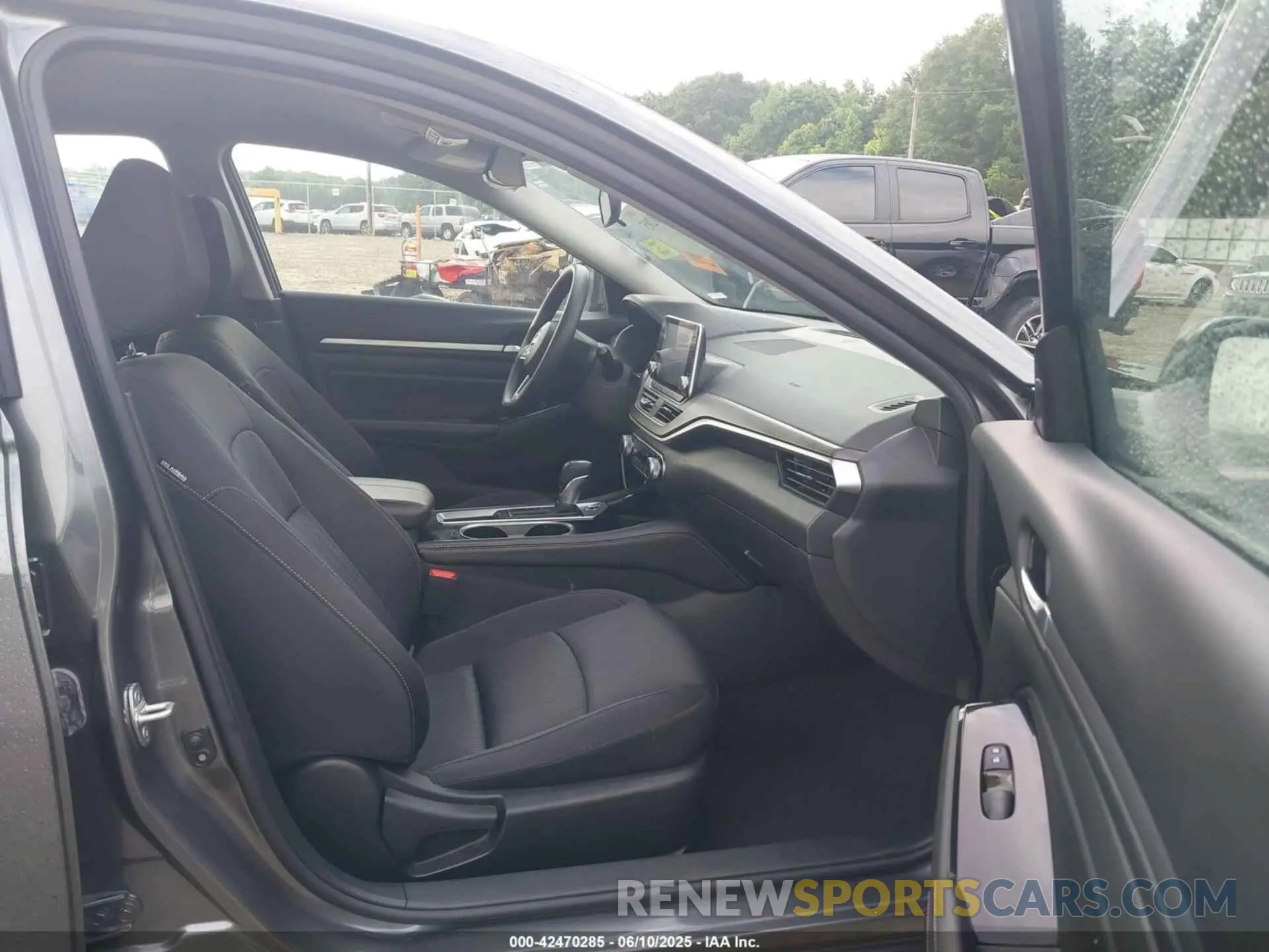 5 fotografías del automóvil dañado 1N4BL4DV5PN386768 NISSAN ALTIMA 2023