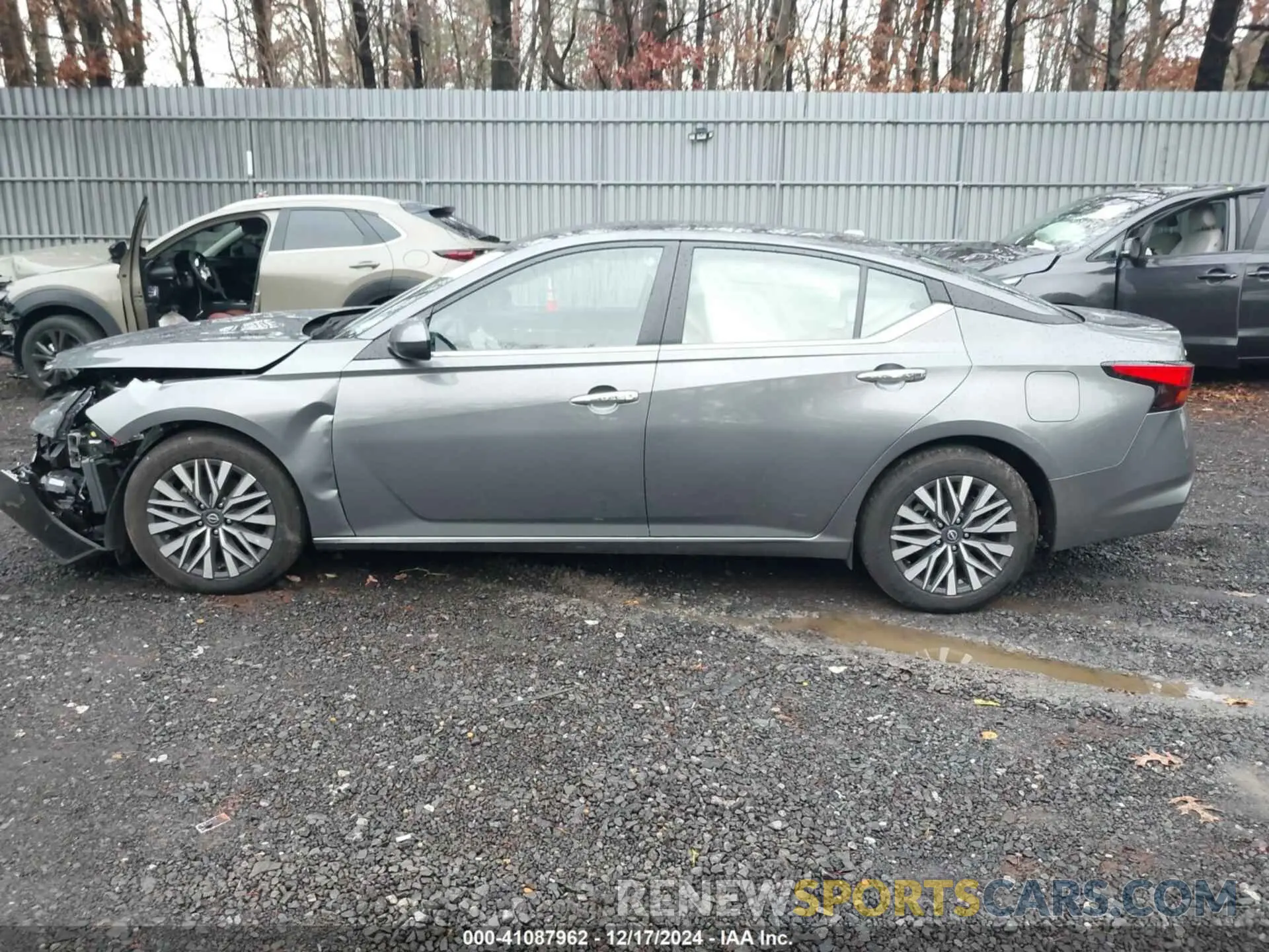 14 fotografías del automóvil dañado 1N4BL4DV5PN422605 NISSAN ALTIMA 2023