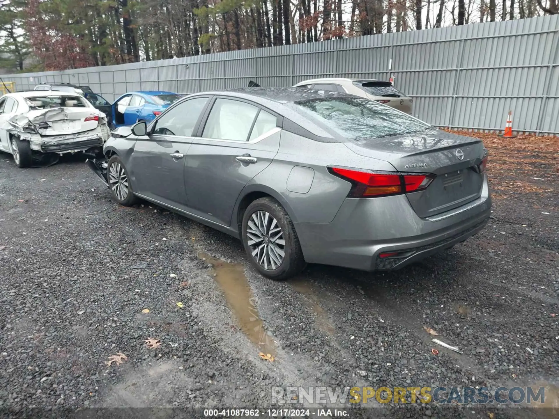 3 fotografías del automóvil dañado 1N4BL4DV5PN422605 NISSAN ALTIMA 2023