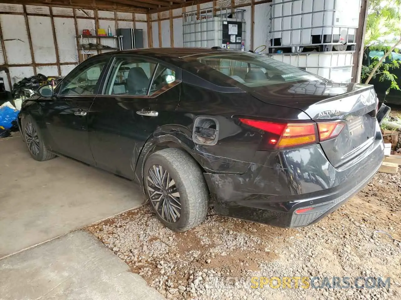 2 fotografías del automóvil dañado 1N4BL4DV6PN337269 NISSAN ALTIMA 2023