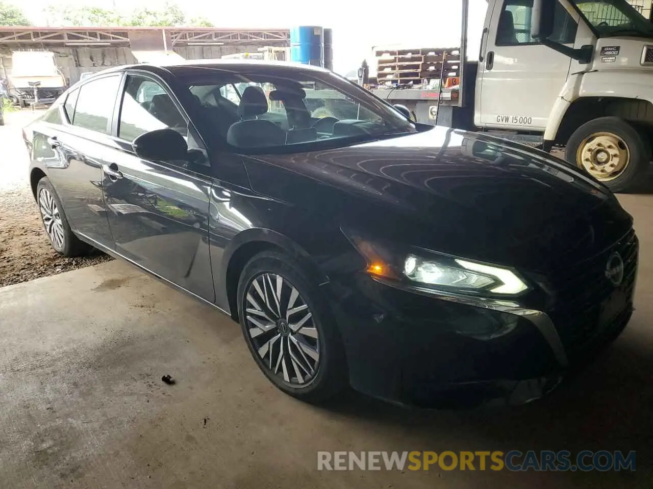 4 fotografías del automóvil dañado 1N4BL4DV6PN337269 NISSAN ALTIMA 2023