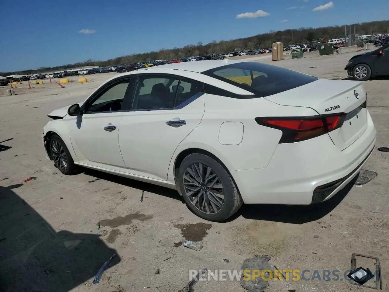 2 fotografías del automóvil dañado 1N4BL4DV6PN358560 NISSAN ALTIMA 2023