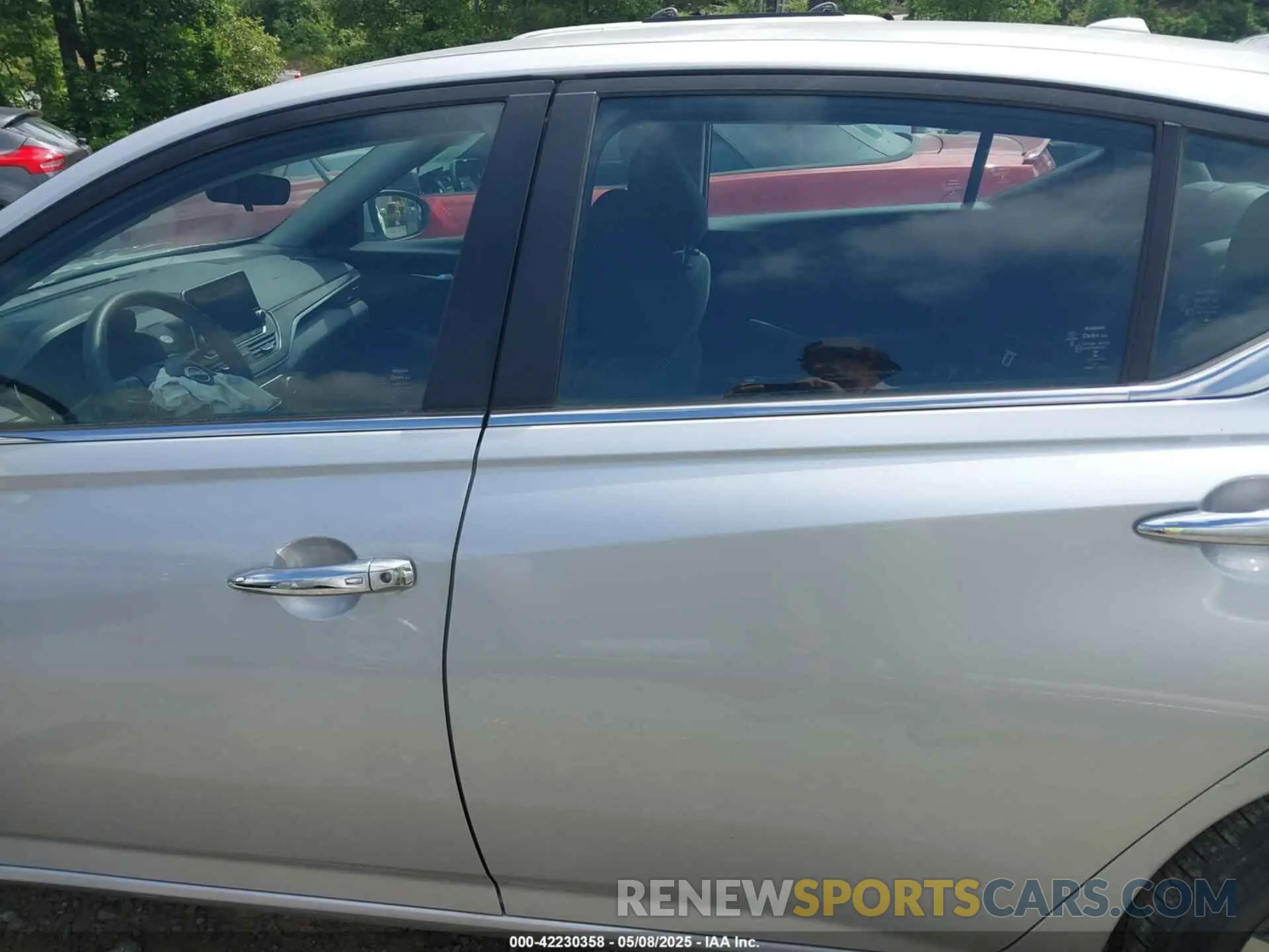 13 fotografías del automóvil dañado 1N4BL4DV6PN373754 NISSAN ALTIMA 2023