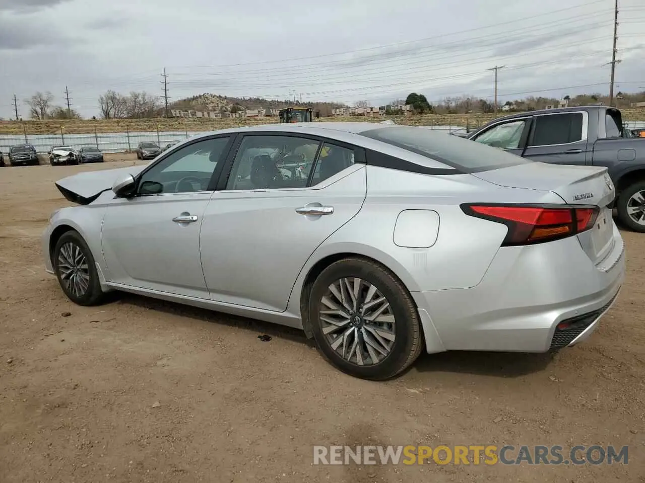 2 fotografías del automóvil dañado 1N4BL4DV6PN379473 NISSAN ALTIMA 2023