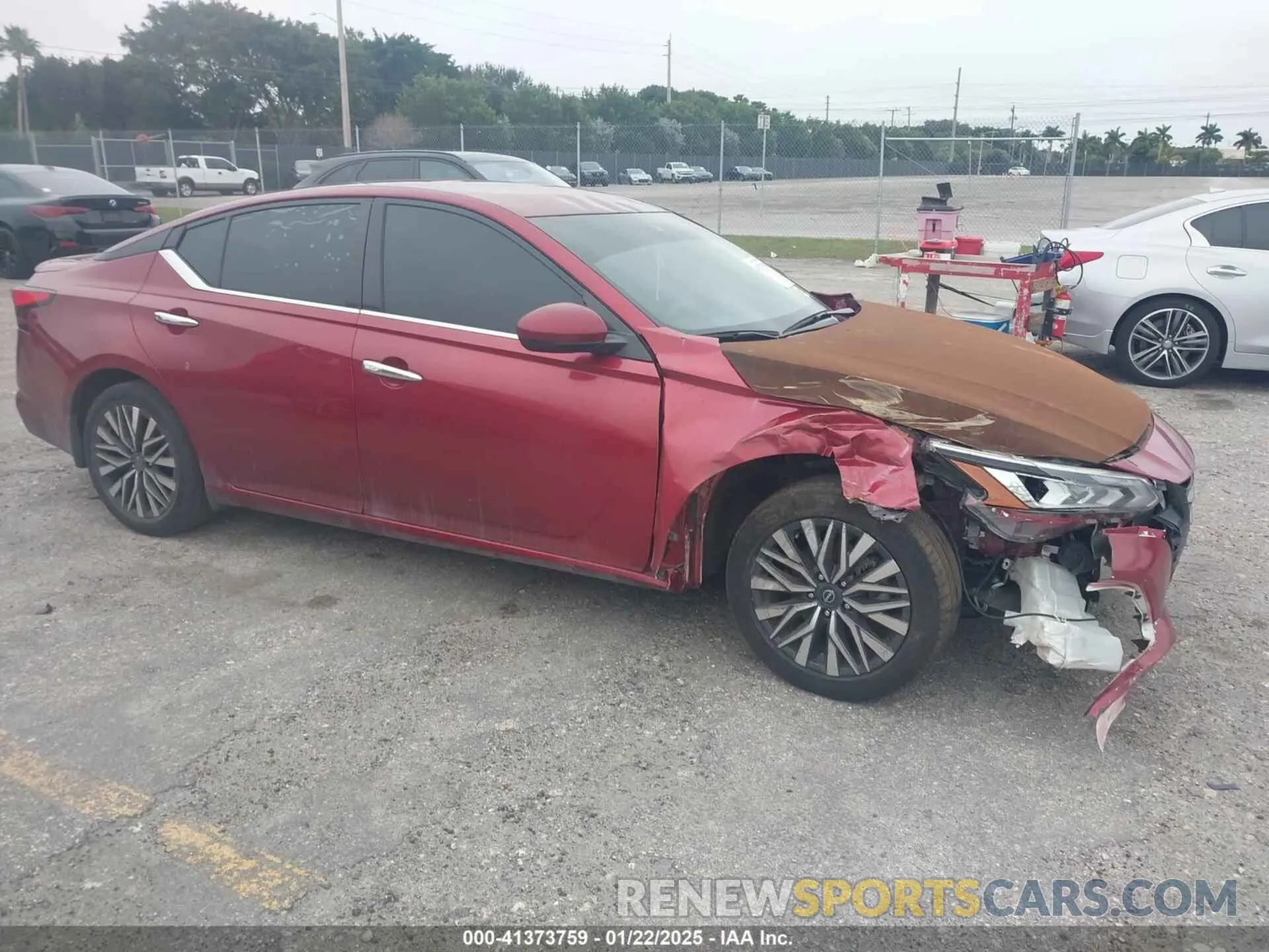 1 fotografías del automóvil dañado 1N4BL4DV6PN381045 NISSAN ALTIMA 2023