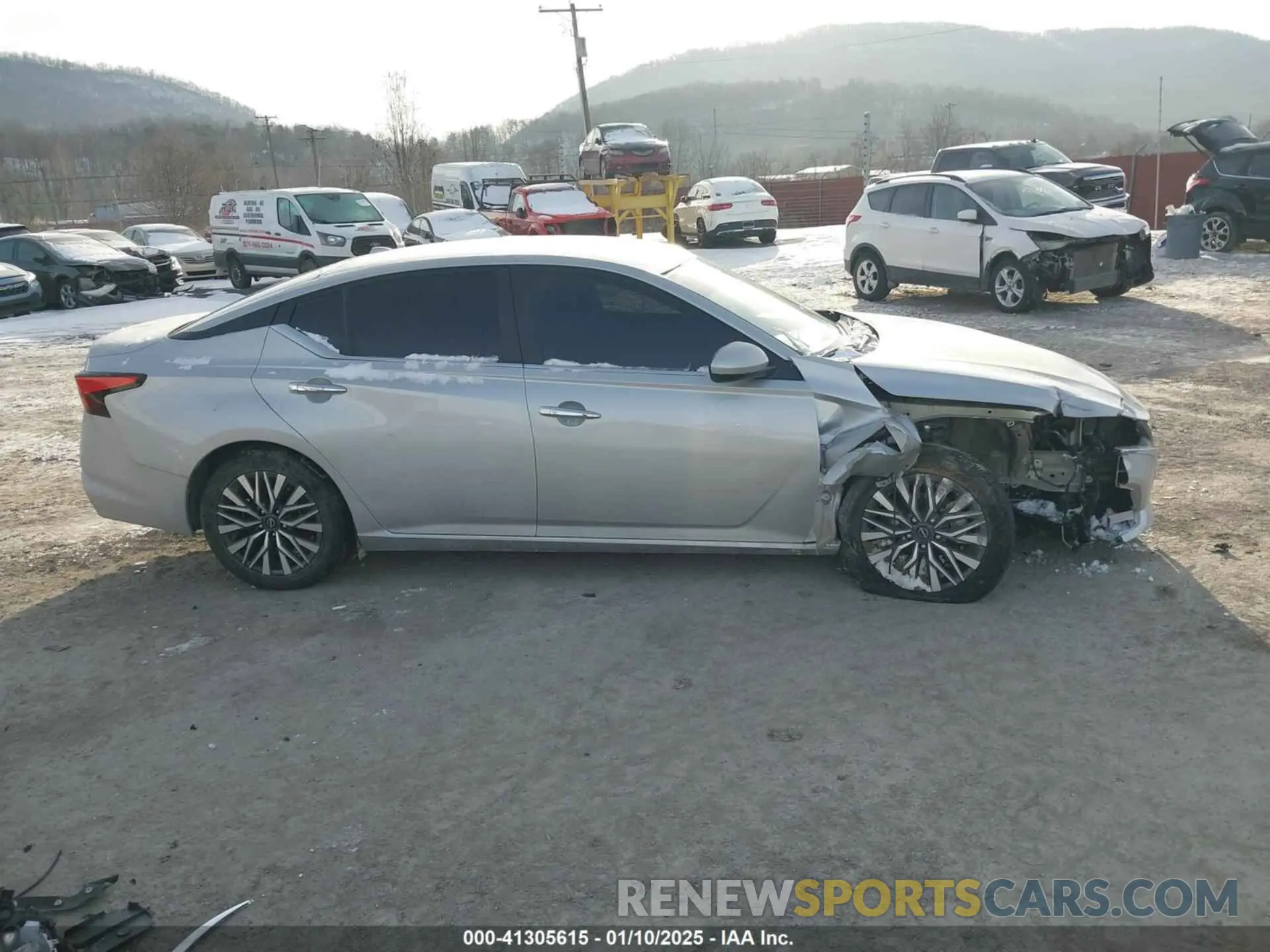 14 fotografías del automóvil dañado 1N4BL4DV7PN333117 NISSAN ALTIMA 2023