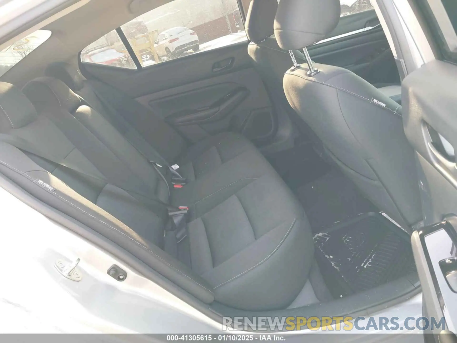 8 fotografías del automóvil dañado 1N4BL4DV7PN333117 NISSAN ALTIMA 2023