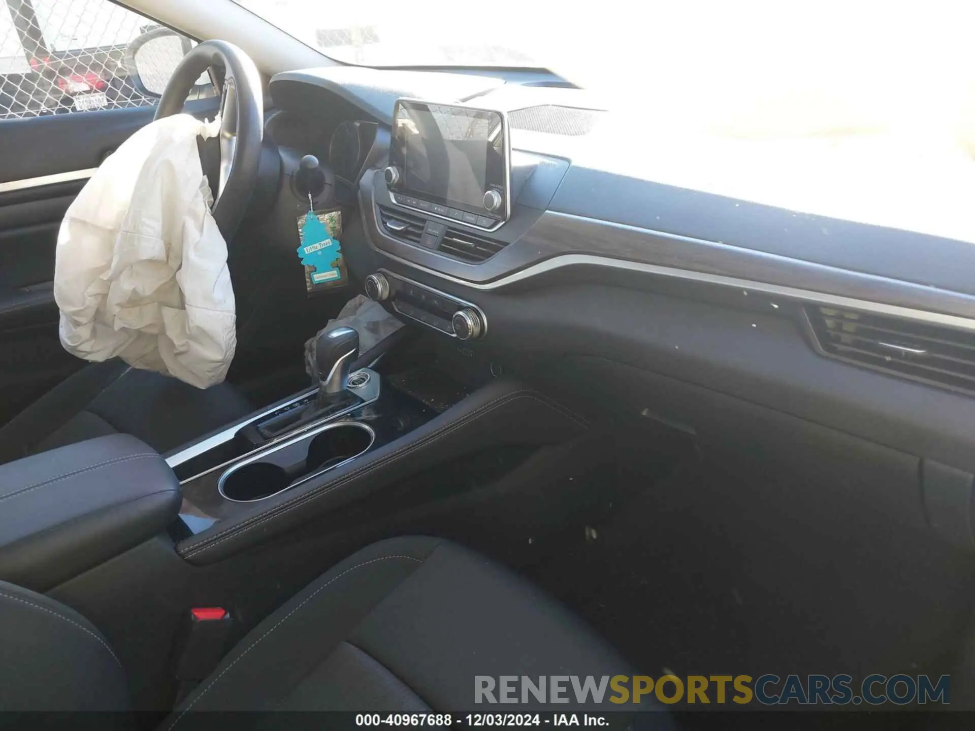 5 fotografías del automóvil dañado 1N4BL4DV7PN396749 NISSAN ALTIMA 2023