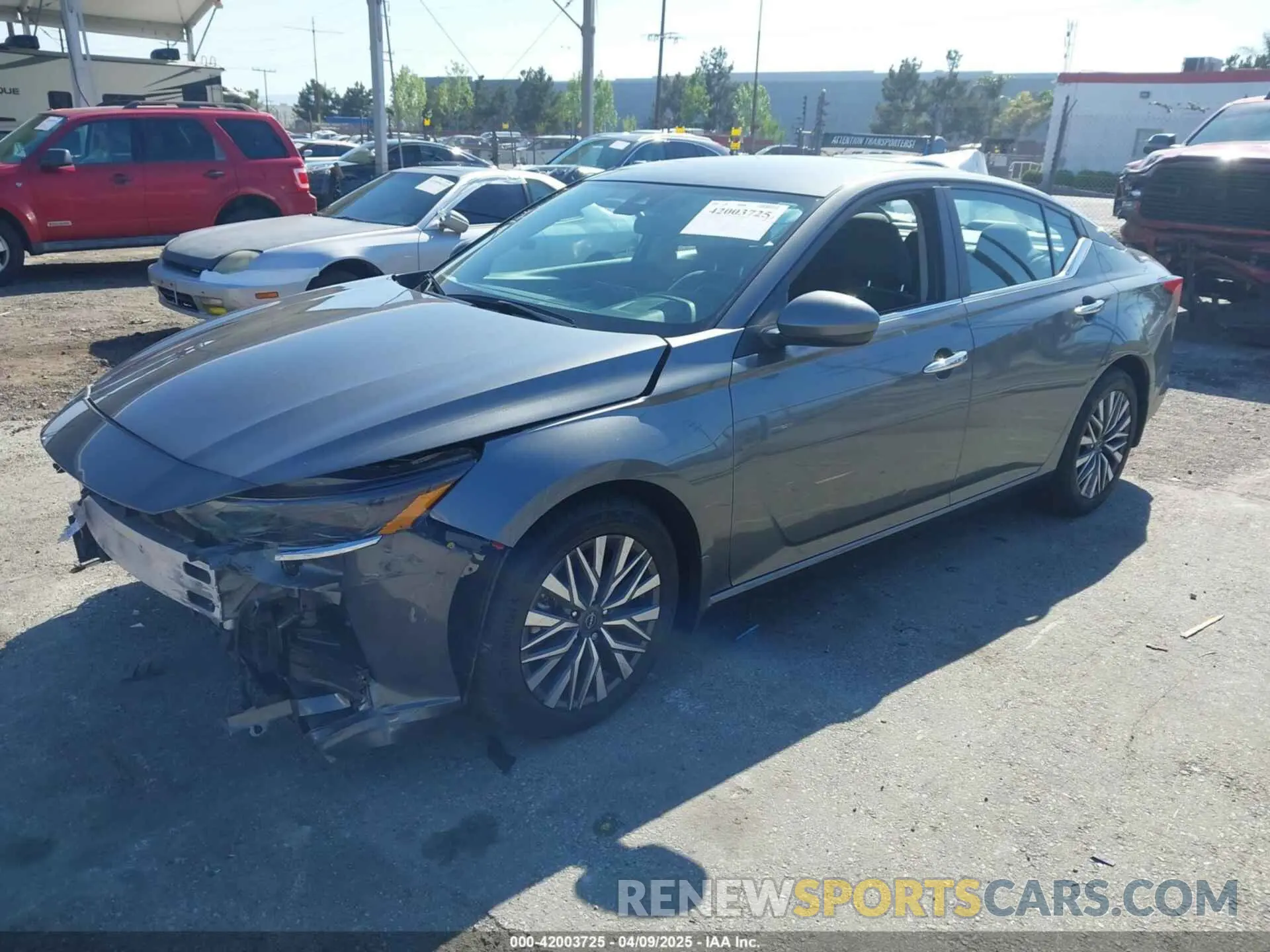 2 fotografías del automóvil dañado 1N4BL4DV7PN398839 NISSAN ALTIMA 2023