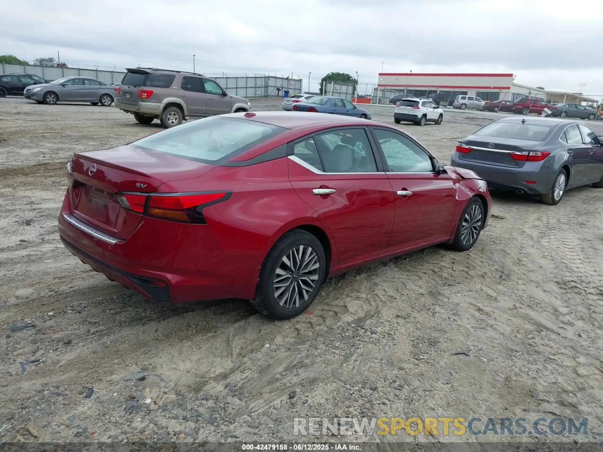 4 fotografías del automóvil dañado 1N4BL4DV7PN411072 NISSAN ALTIMA 2023