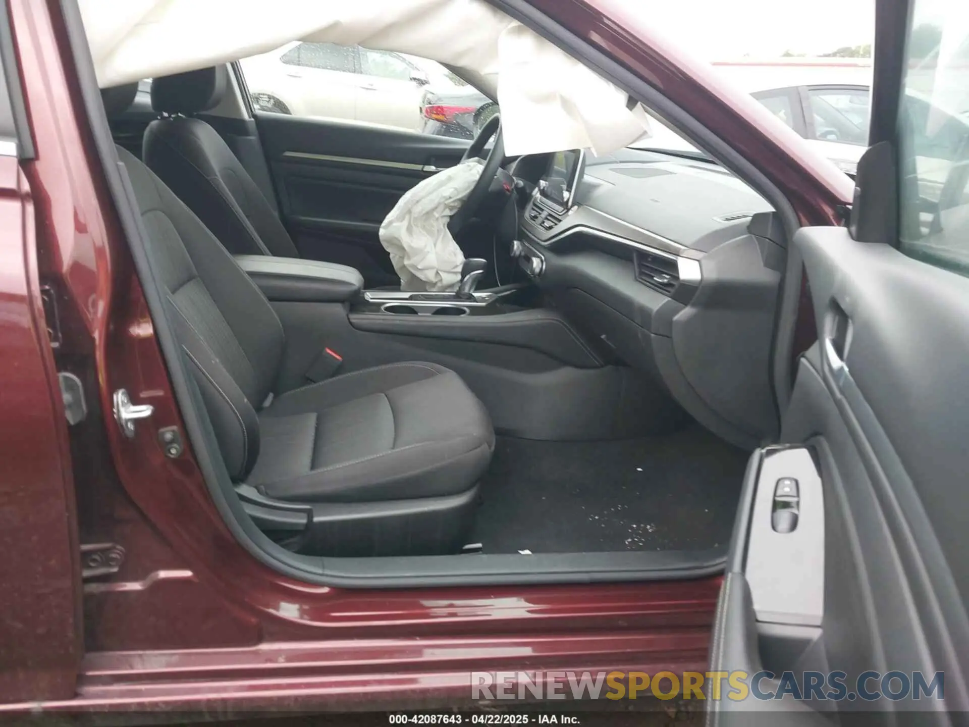 5 fotografías del automóvil dañado 1N4BL4DV8PN375103 NISSAN ALTIMA 2023