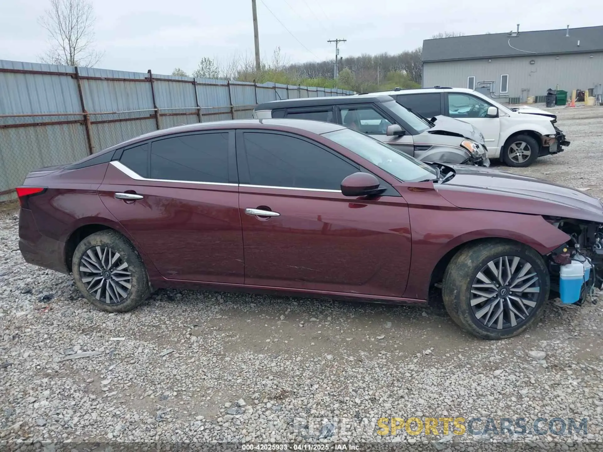 13 fotografías del automóvil dañado 1N4BL4DV9PN320224 NISSAN ALTIMA 2023