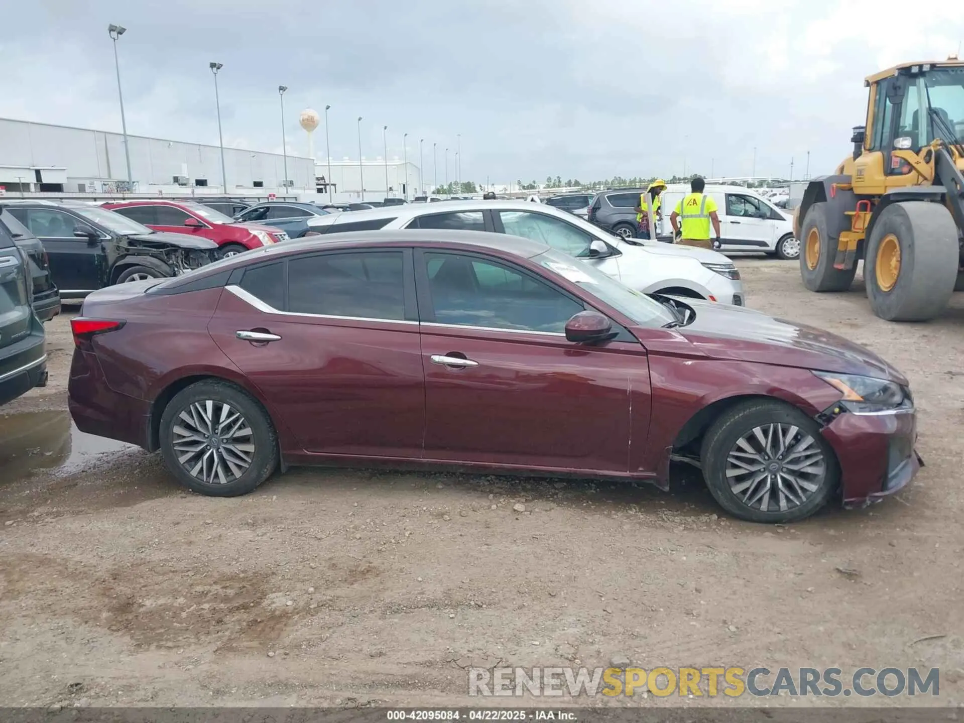 13 fotografías del automóvil dañado 1N4BL4DV9PN362649 NISSAN ALTIMA 2023