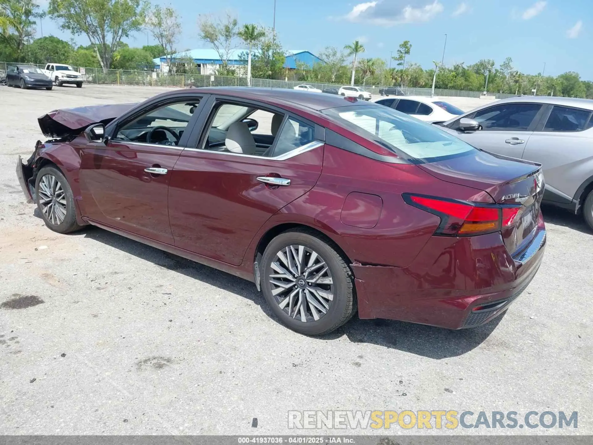 3 fotografías del automóvil dañado 1N4BL4DV9PN415642 NISSAN ALTIMA 2023