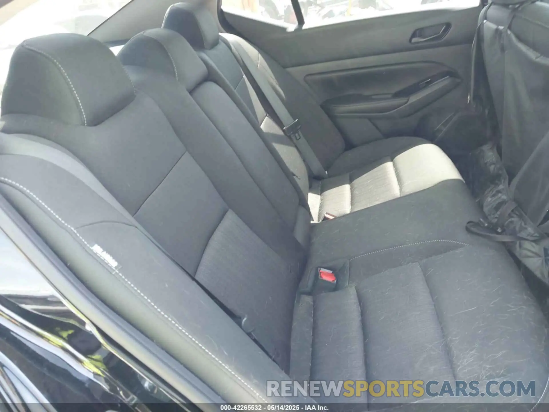 8 fotografías del automóvil dañado 1N4BL4DV9PN415950 NISSAN ALTIMA 2023