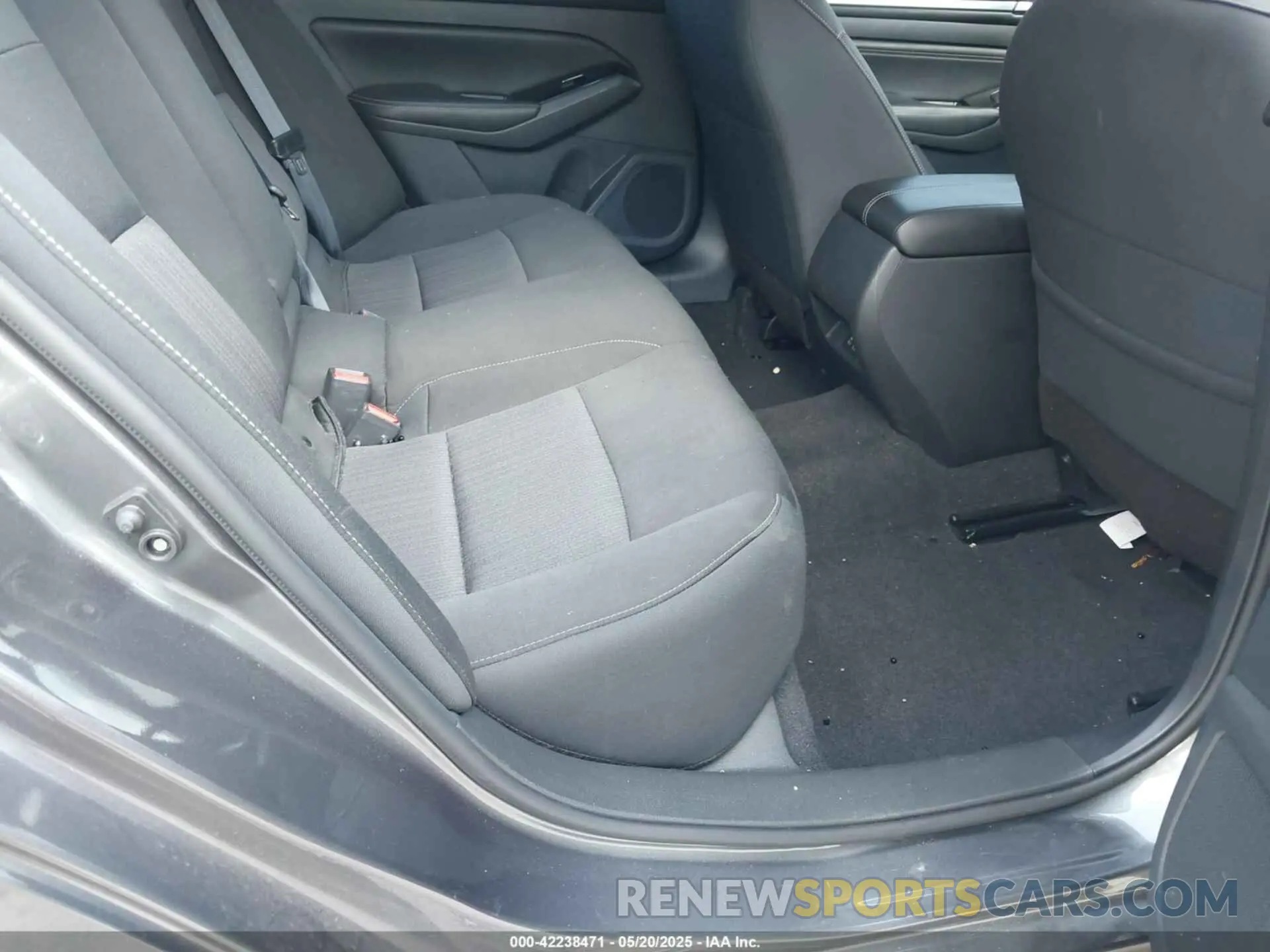 8 fotografías del automóvil dañado 1N4BL4DW1PN338399 NISSAN ALTIMA 2023