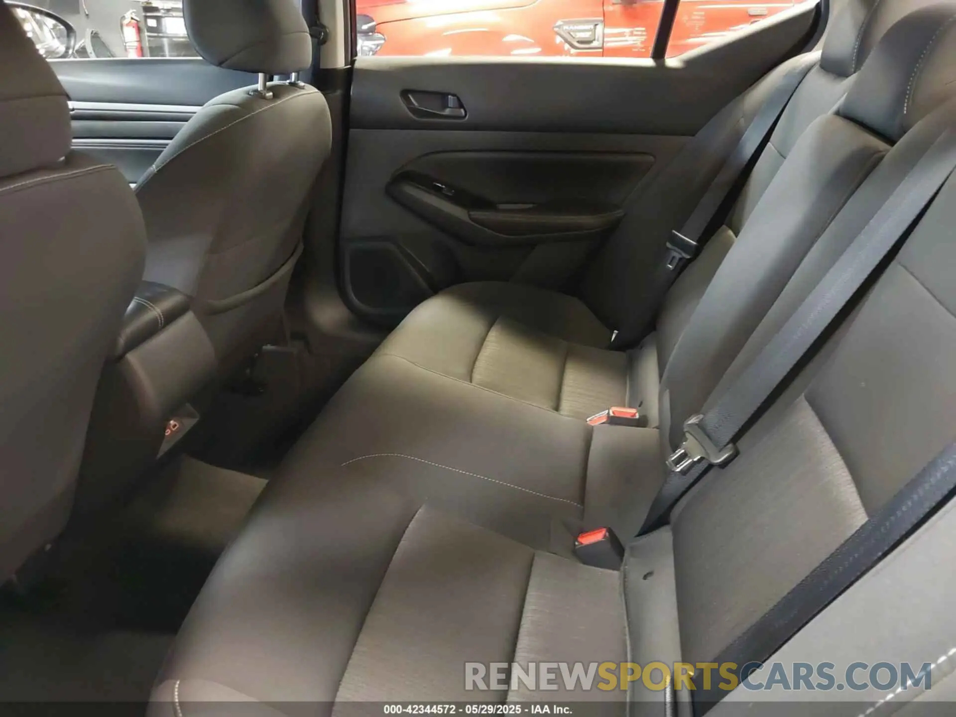 8 fotografías del automóvil dañado 1N4BL4DW1PN397503 NISSAN ALTIMA 2023