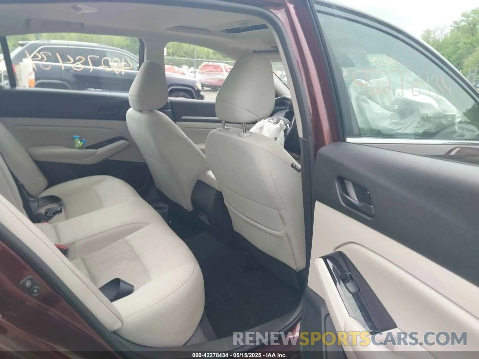 8 fotografías del automóvil dañado 1N4BL4DW2PN387692 NISSAN ALTIMA 2023