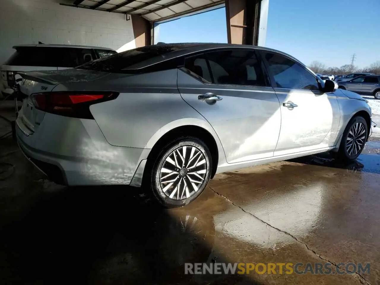 3 fotografías del automóvil dañado 1N4BL4DW4PN399861 NISSAN ALTIMA 2023