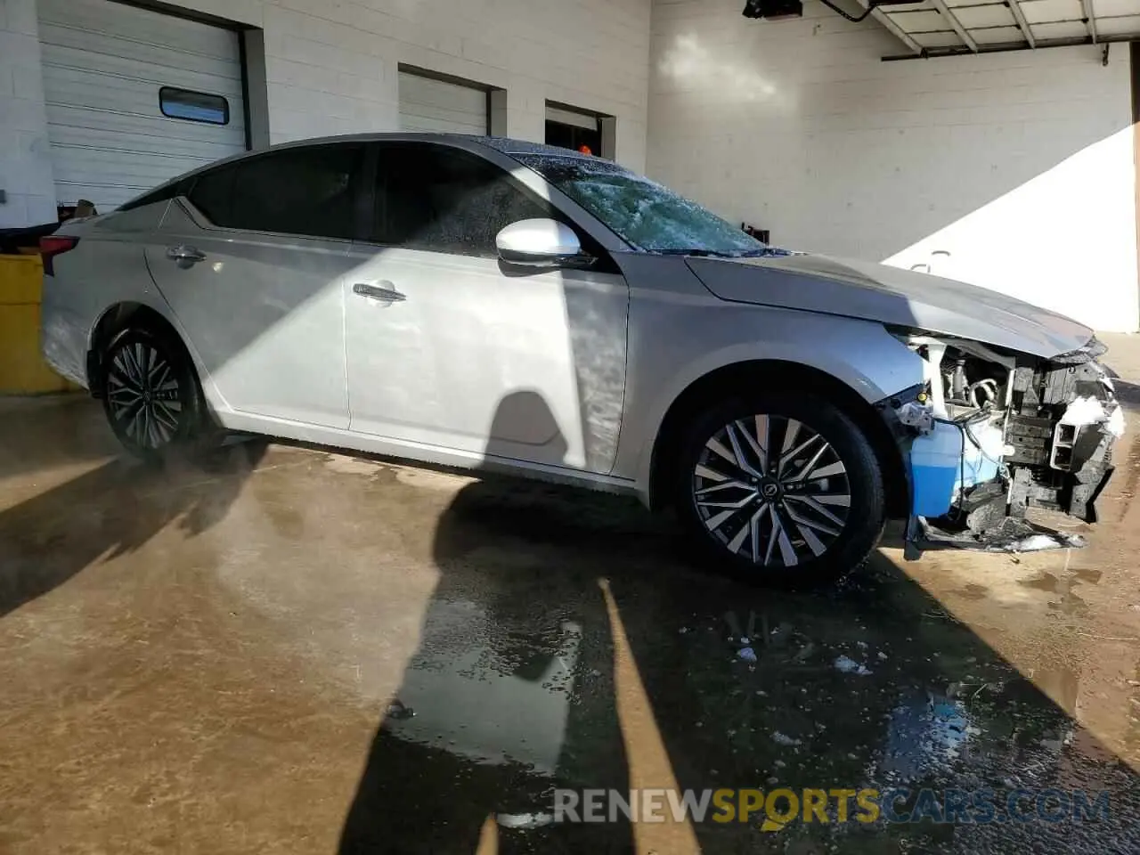 4 fotografías del automóvil dañado 1N4BL4DW4PN399861 NISSAN ALTIMA 2023