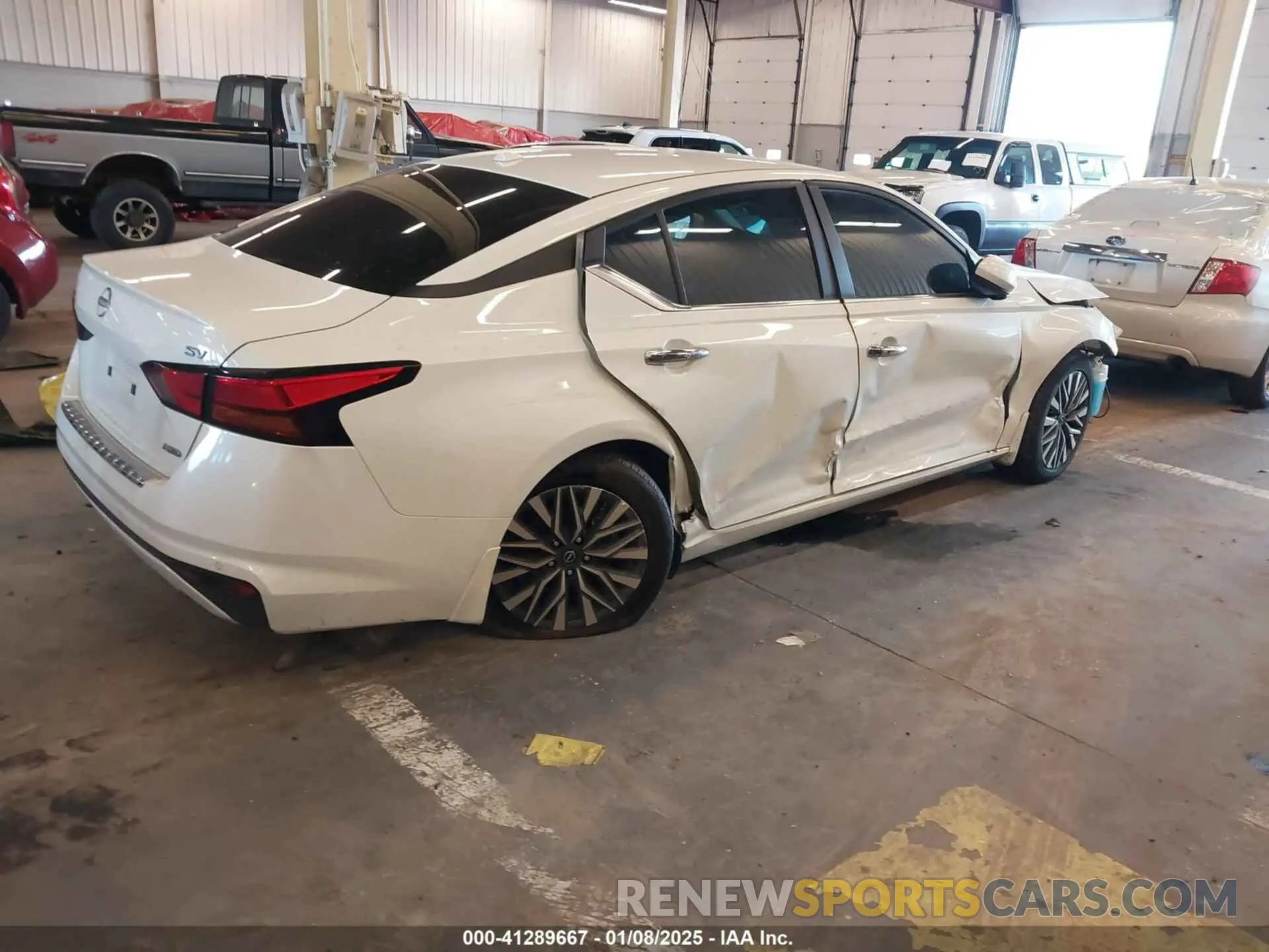 4 fotografías del automóvil dañado 1N4BL4DW6PN399893 NISSAN ALTIMA 2023