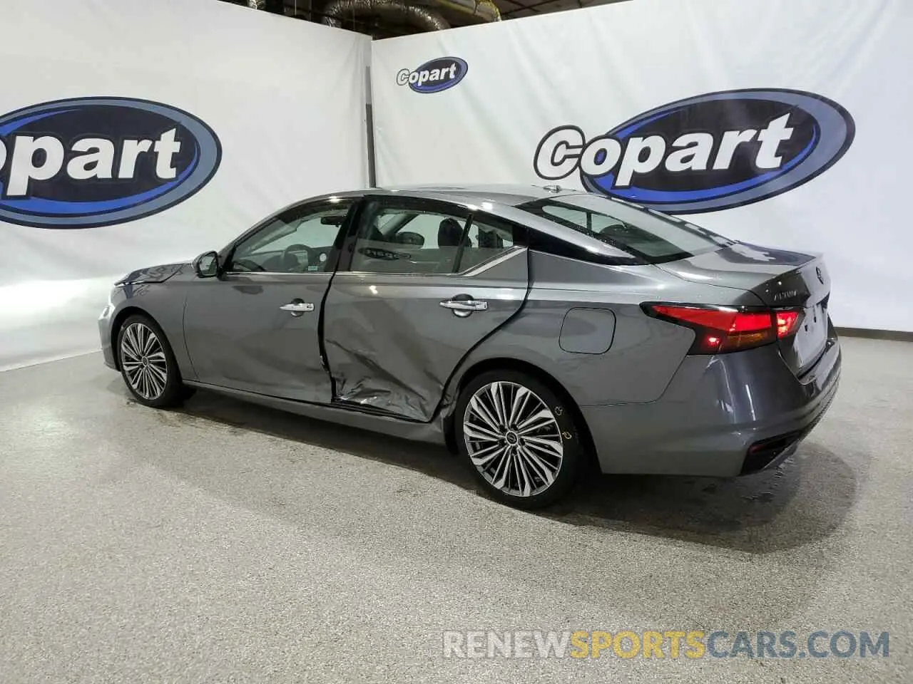 2 fotografías del automóvil dañado 1N4BL4EV0PN386062 NISSAN ALTIMA 2023