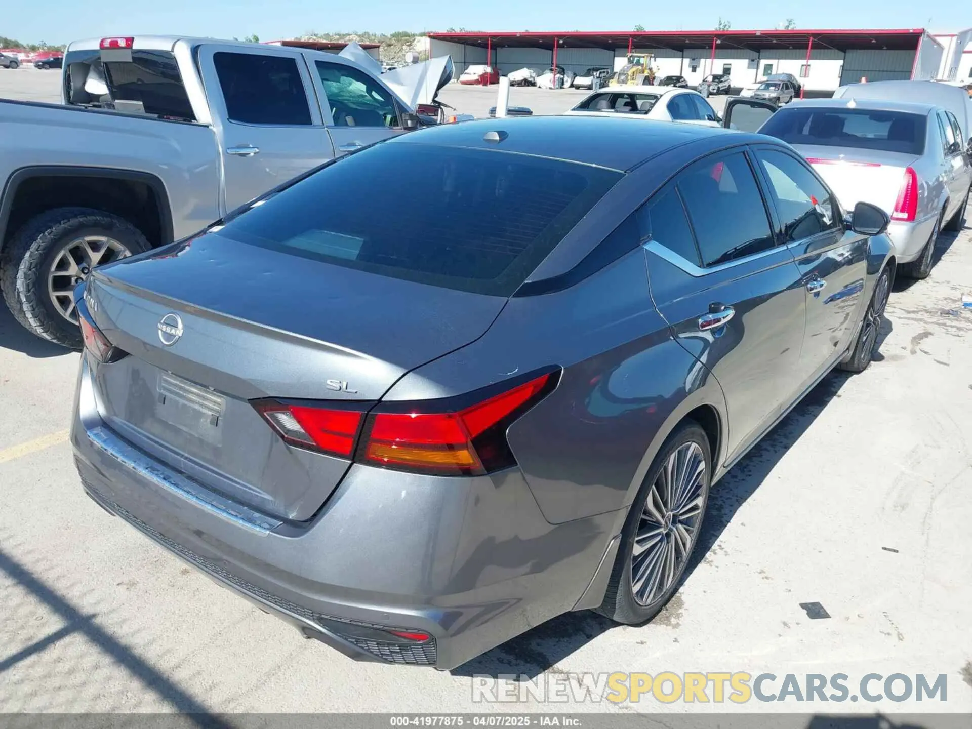 4 fotografías del automóvil dañado 1N4BL4EV3PN359664 NISSAN ALTIMA 2023
