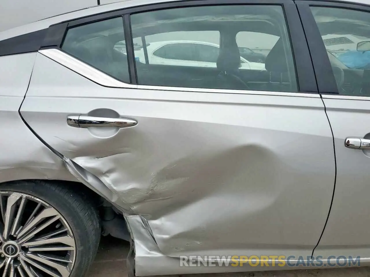 10 fotografías del automóvil dañado 1N4BL4EV4PN390406 NISSAN ALTIMA 2023