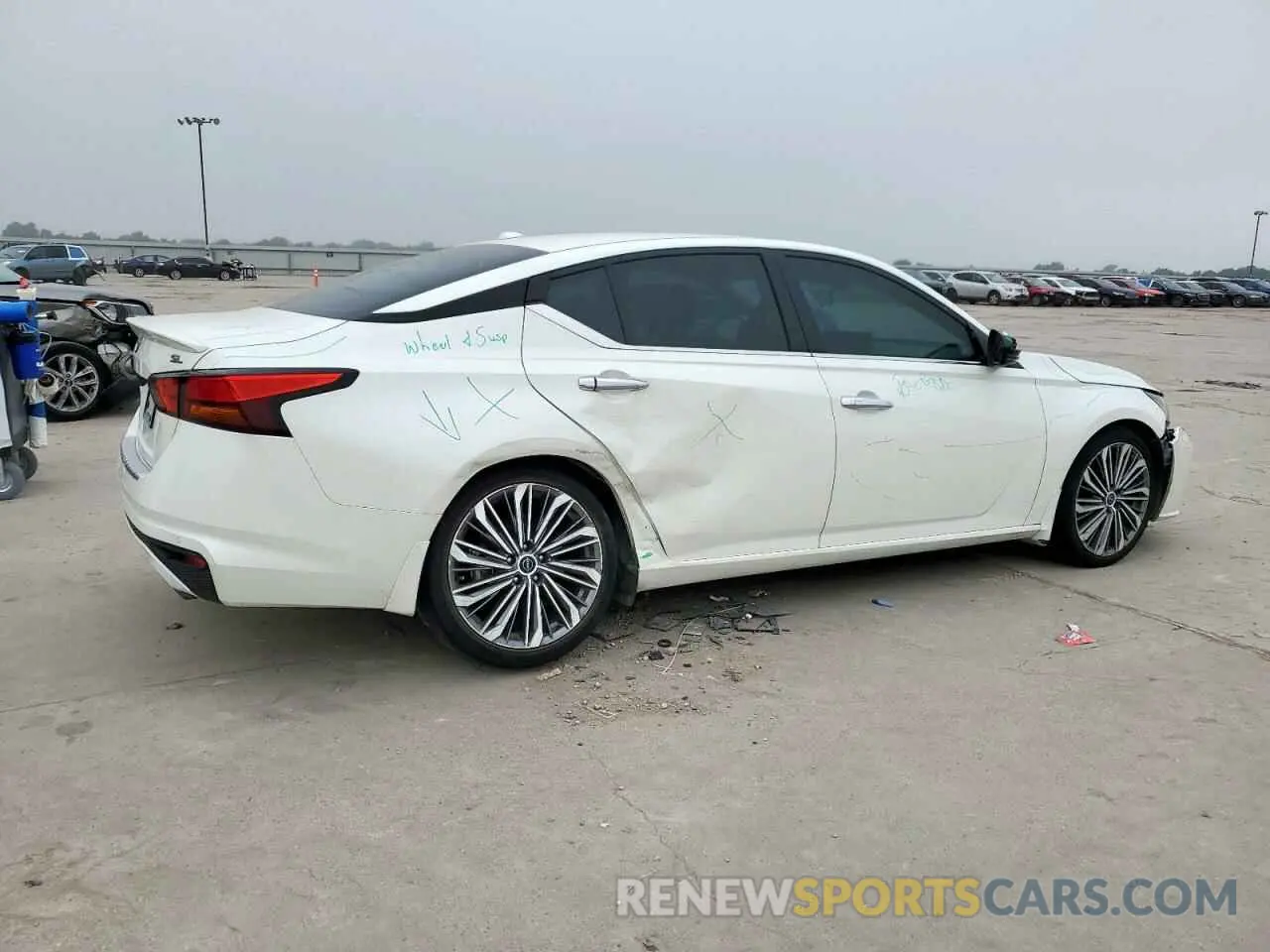 3 fotografías del automóvil dañado 1N4BL4EV5PN310353 NISSAN ALTIMA 2023